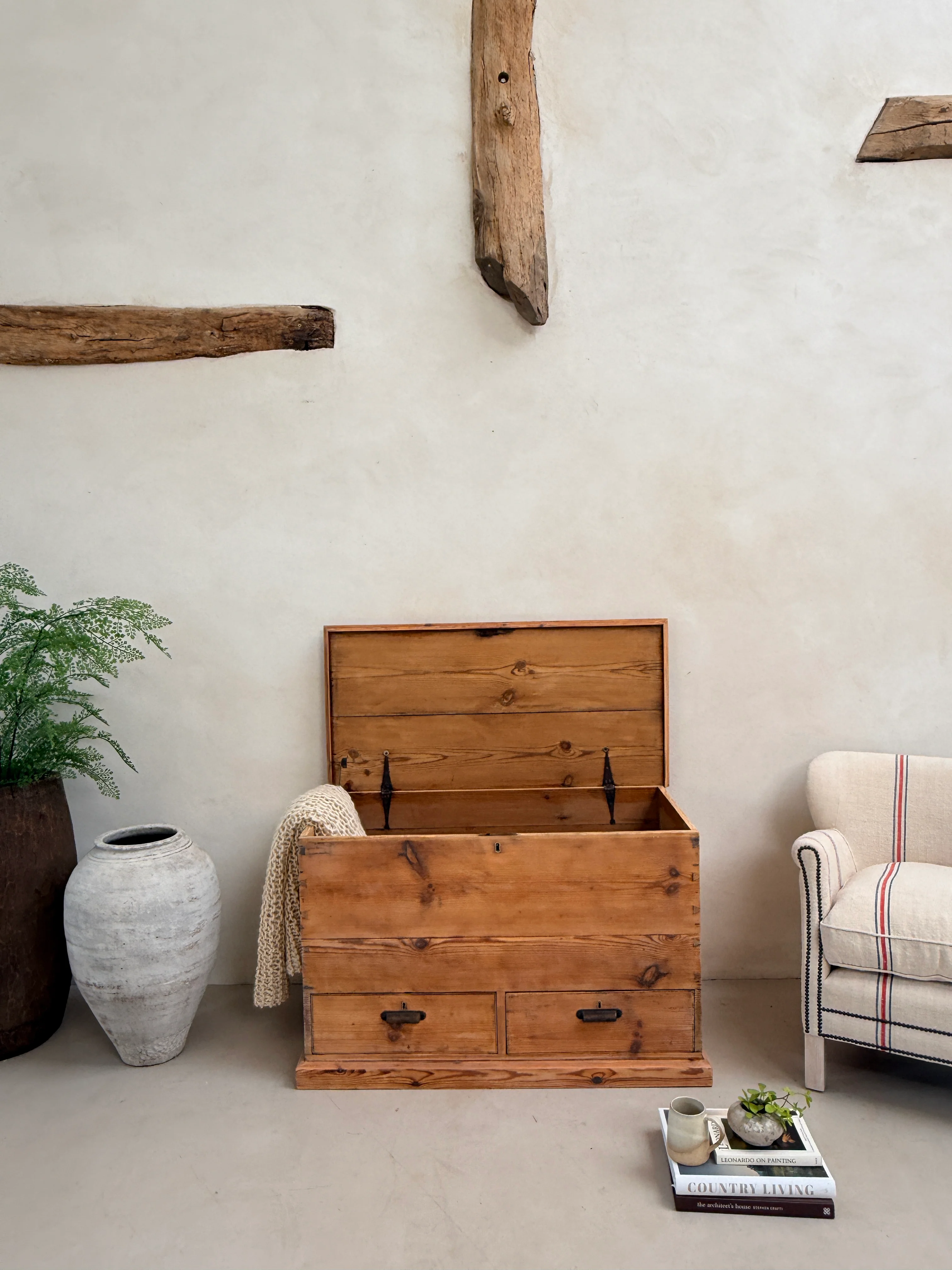 Antique pine blanket box with drawers | Maya - Image 3