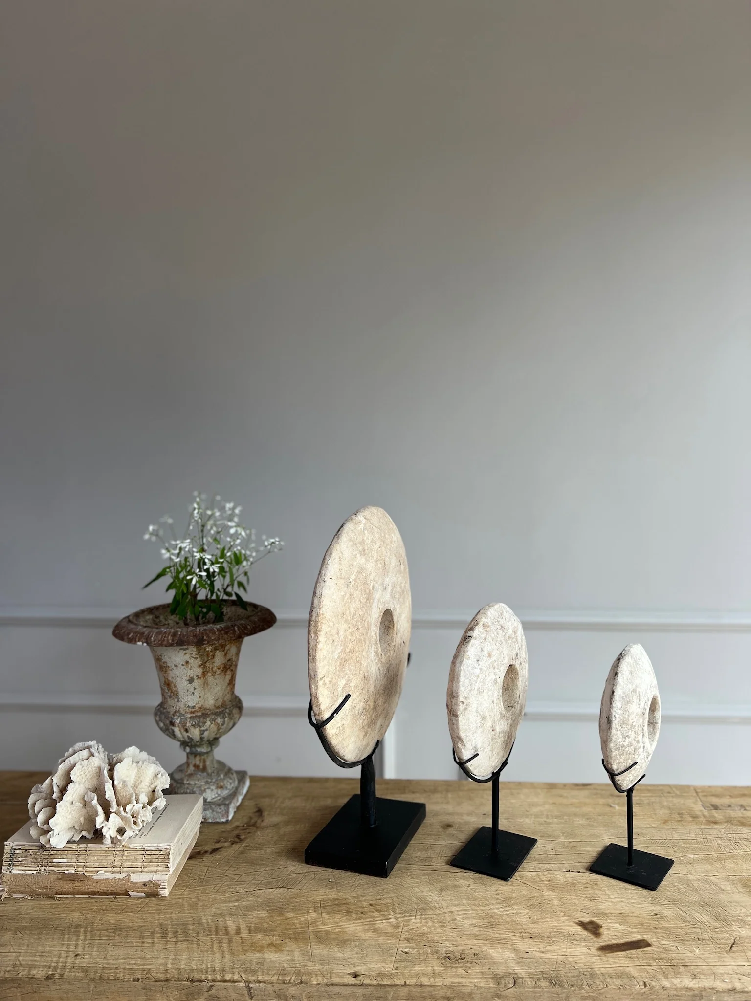 Aged Rustic Limestone Disc - Image 2