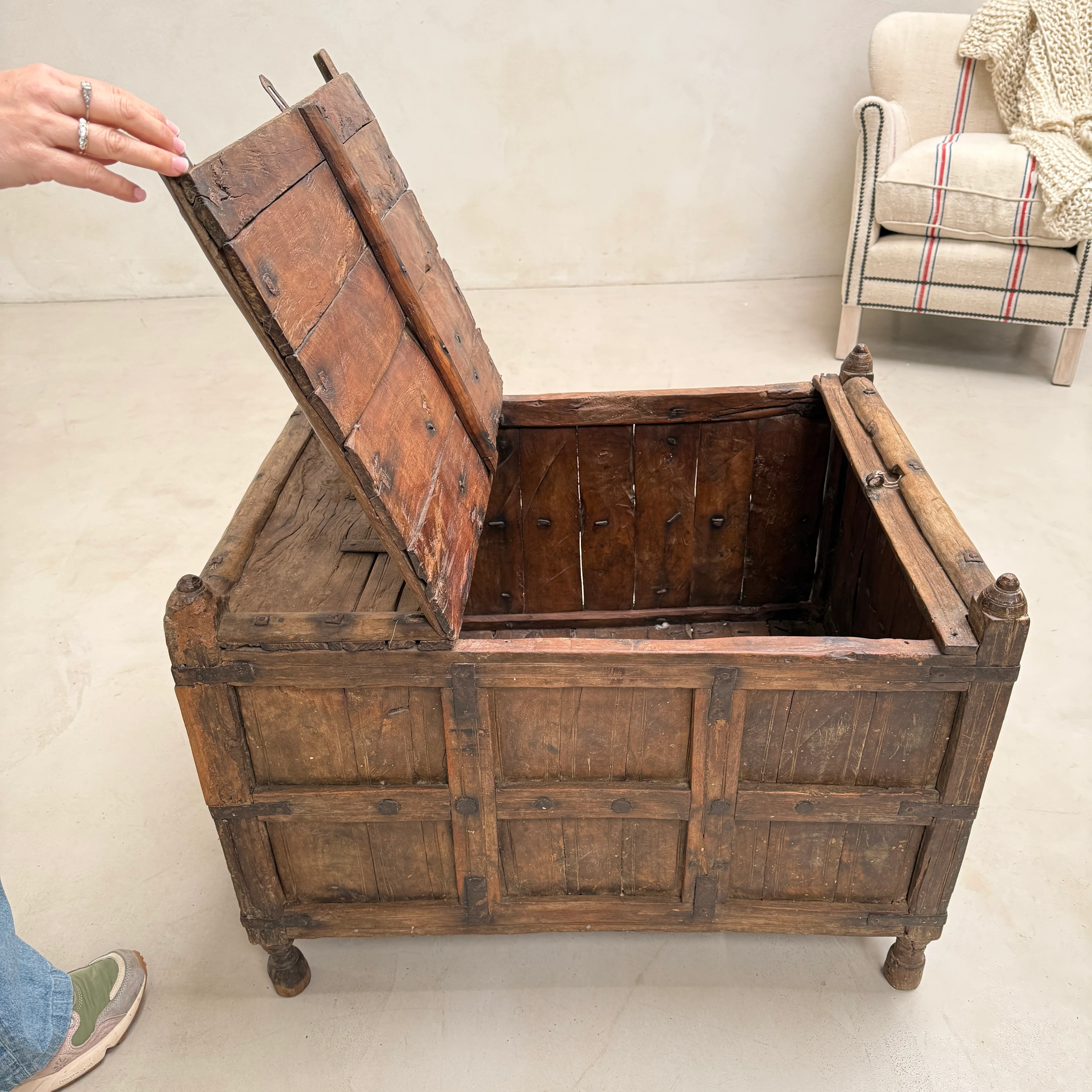 Ancient Wooden Merchants Chest | Wittering - Image 10