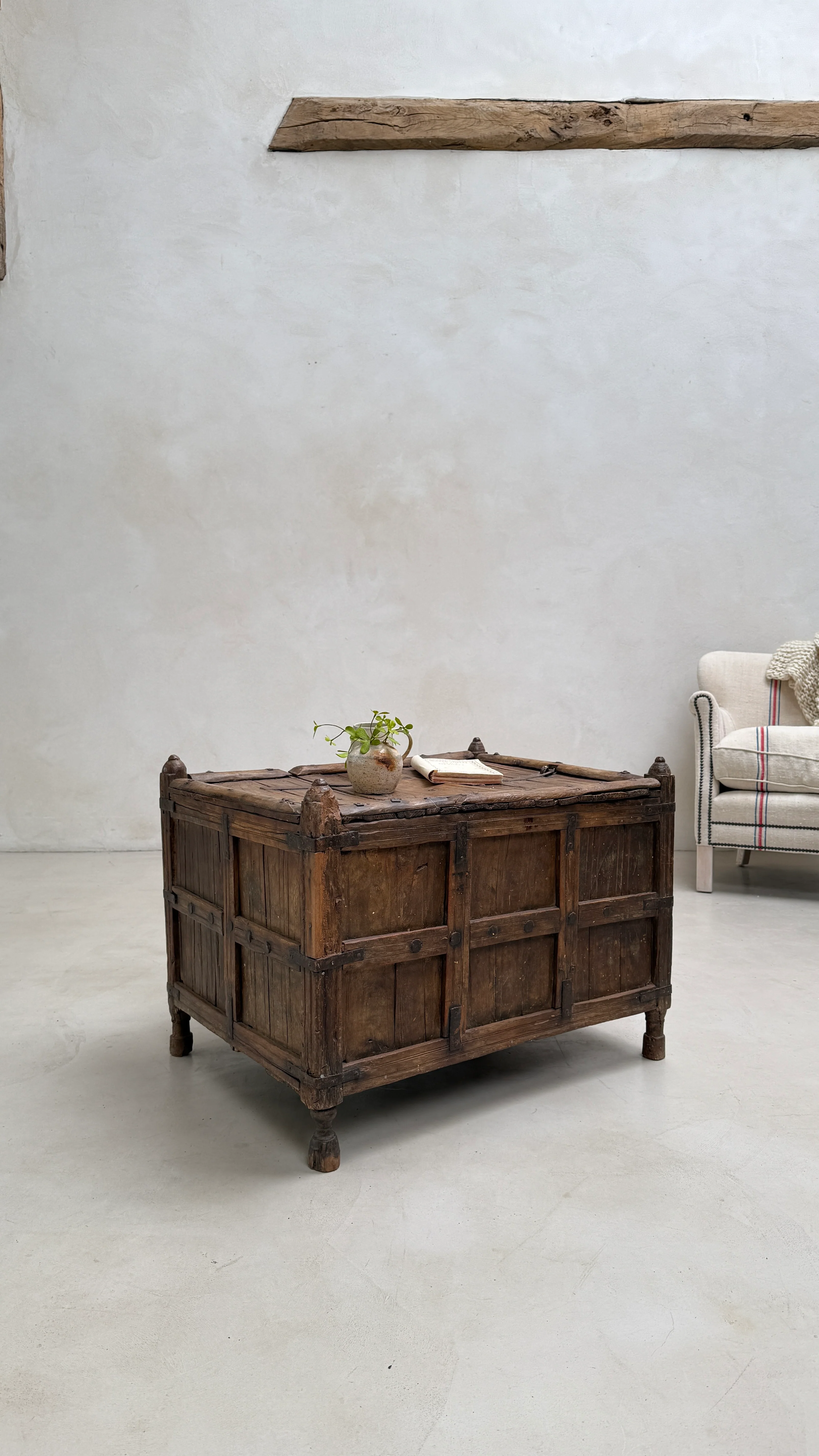 Ancient Wooden Merchants Chest | Wittering - Image 8