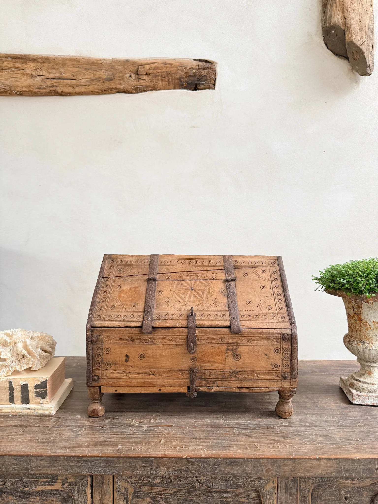 Anique Indian Hand carved Dowry Chest | Aisha - Image 11