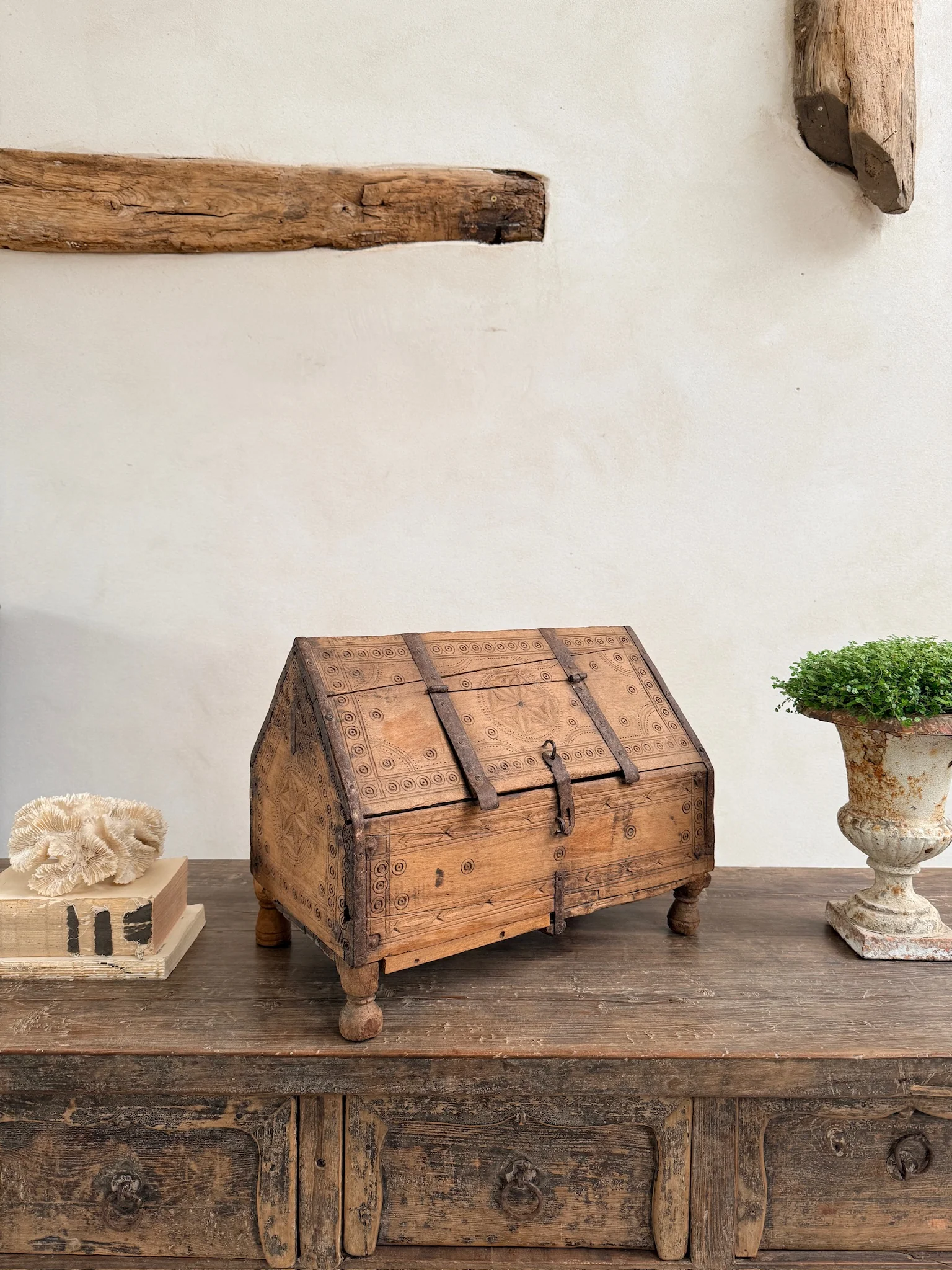Anique Indian Hand carved Dowry Chest | Aisha - Image 7
