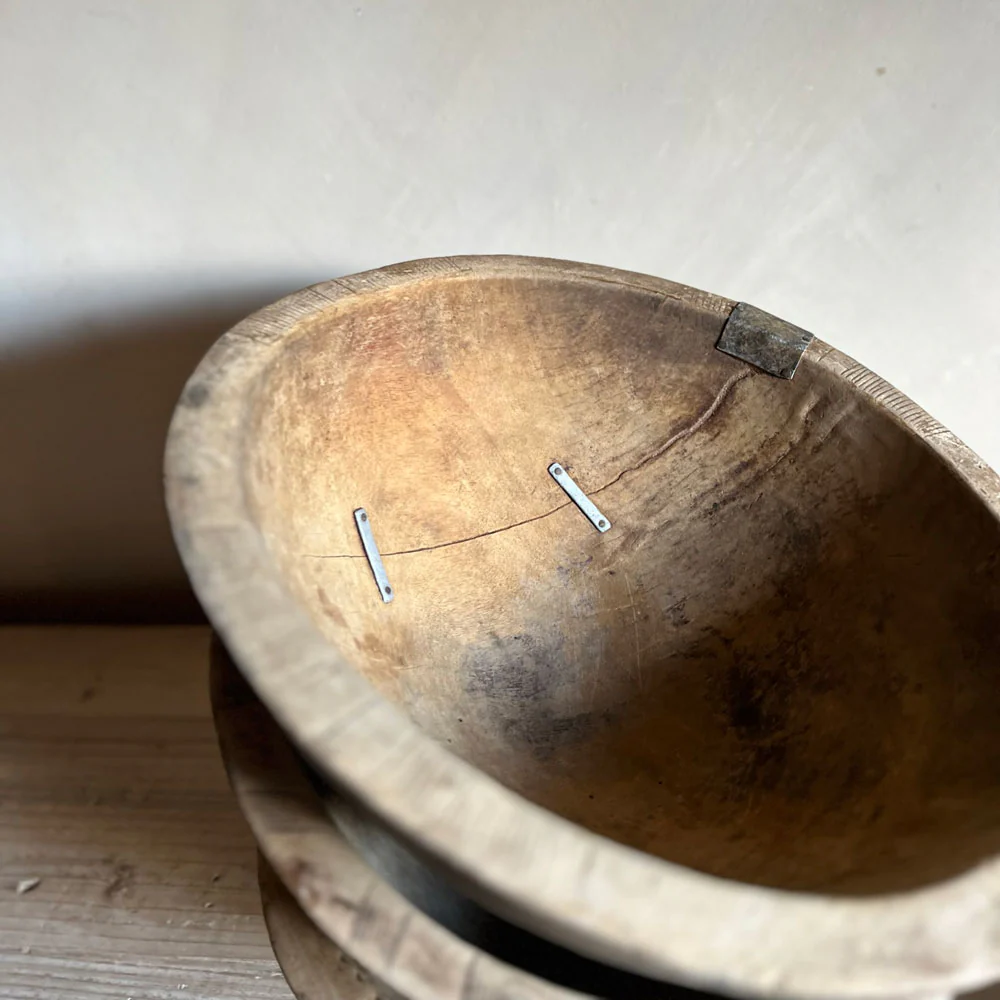 Antique African bowl on stand | Tianya - Image 5