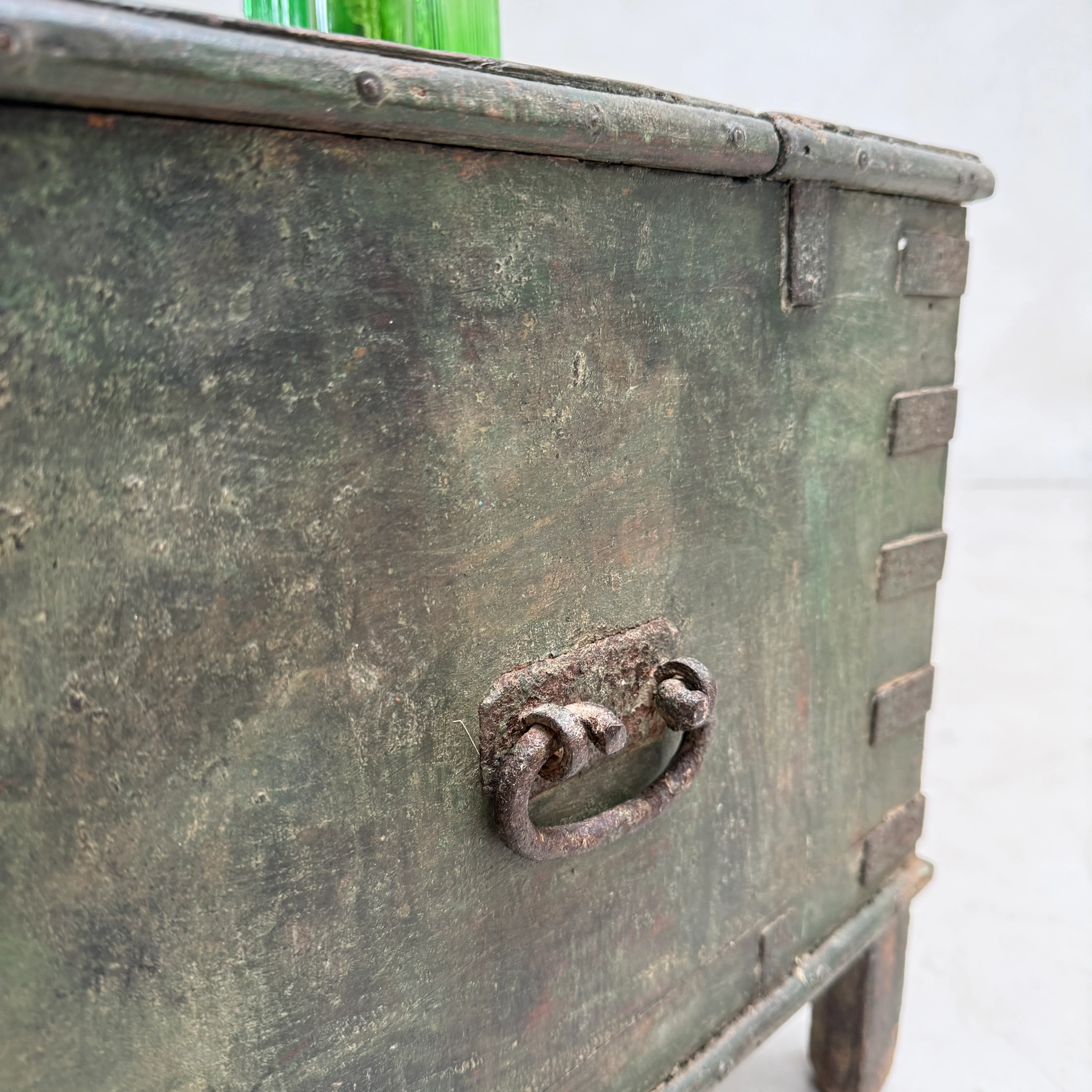 Antique Dark Green Blanket Box | Clandon - Image 8