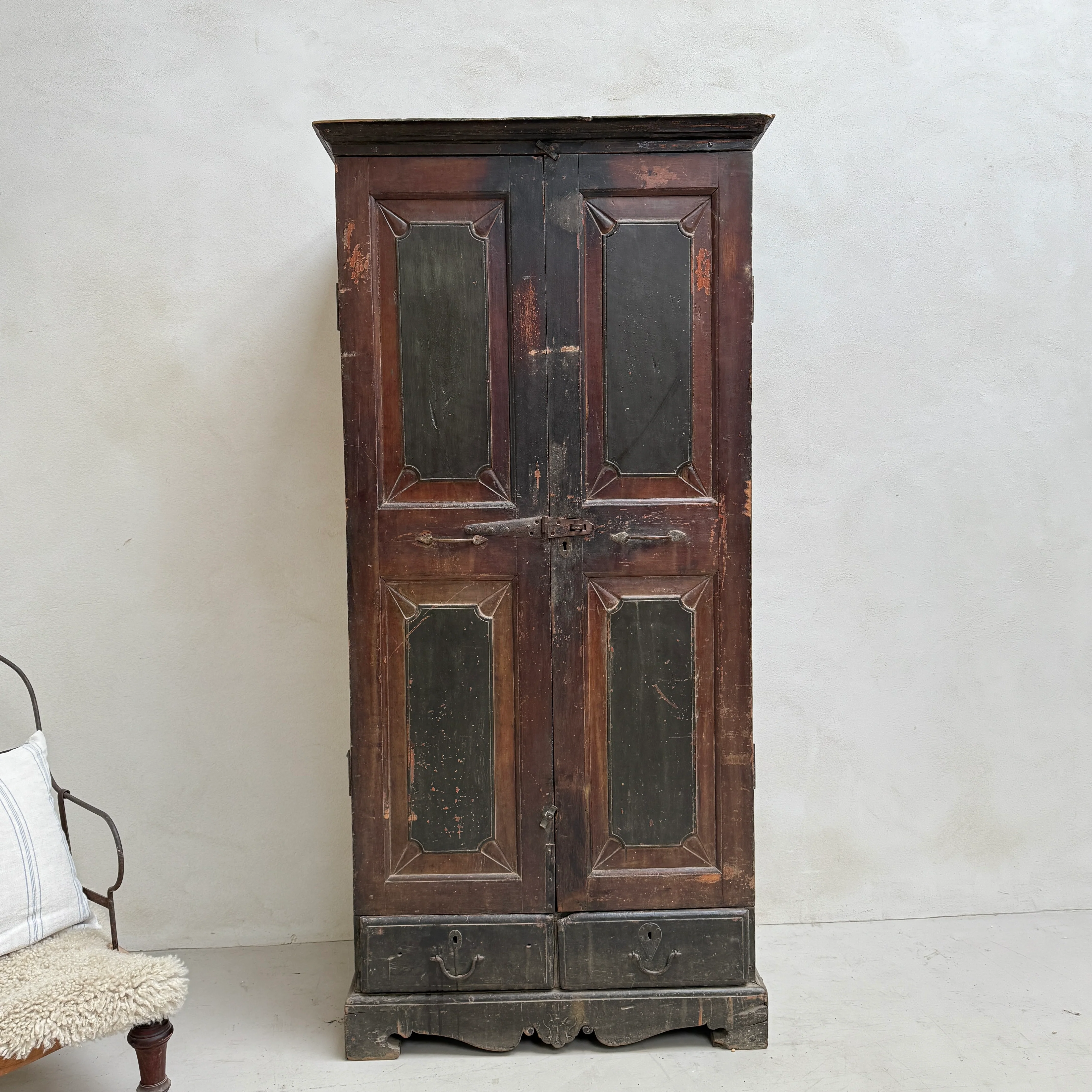 Antique Dark wood Cupboard Dorothy - Image 2