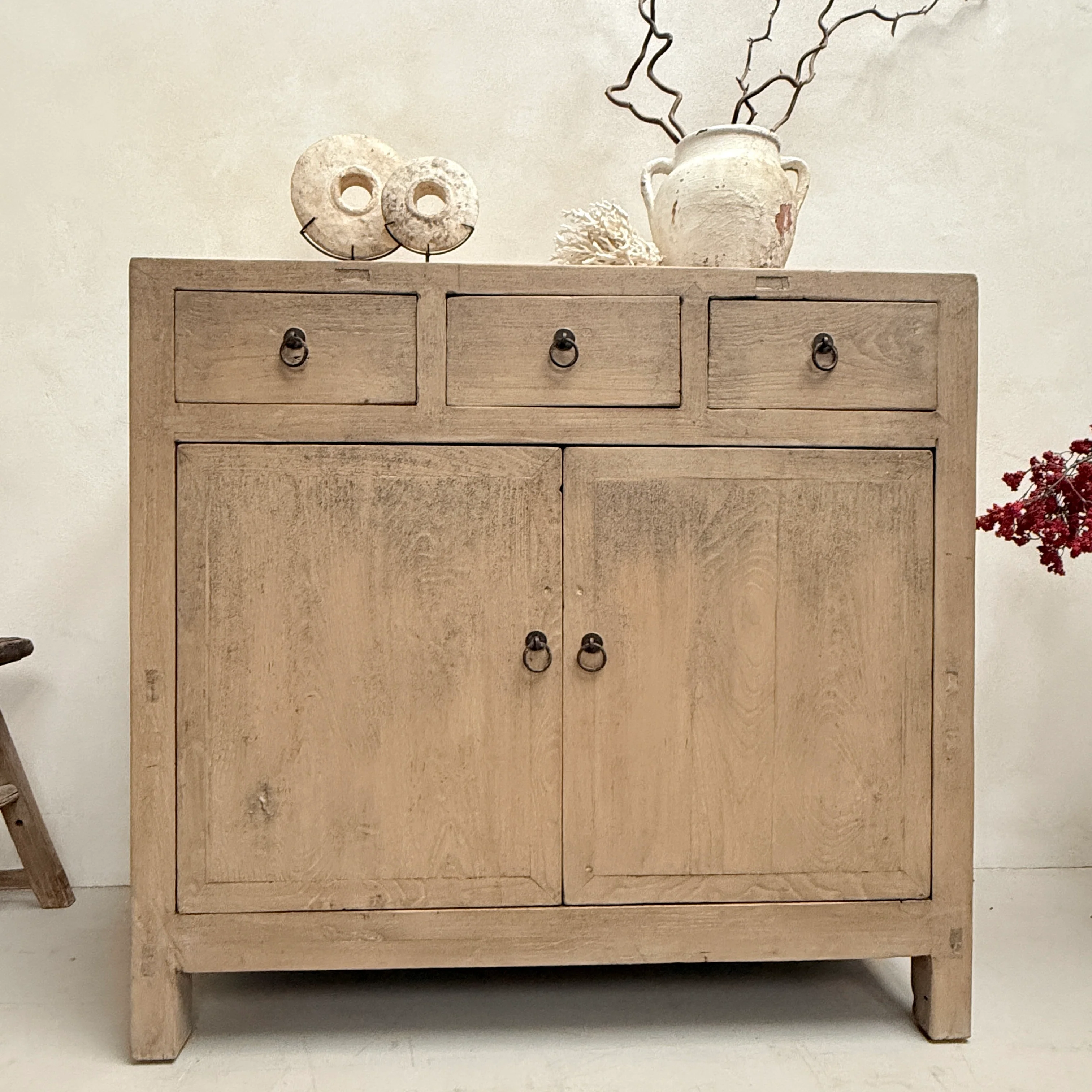 Antique Elm Cupboard Bryanstan - Image 7