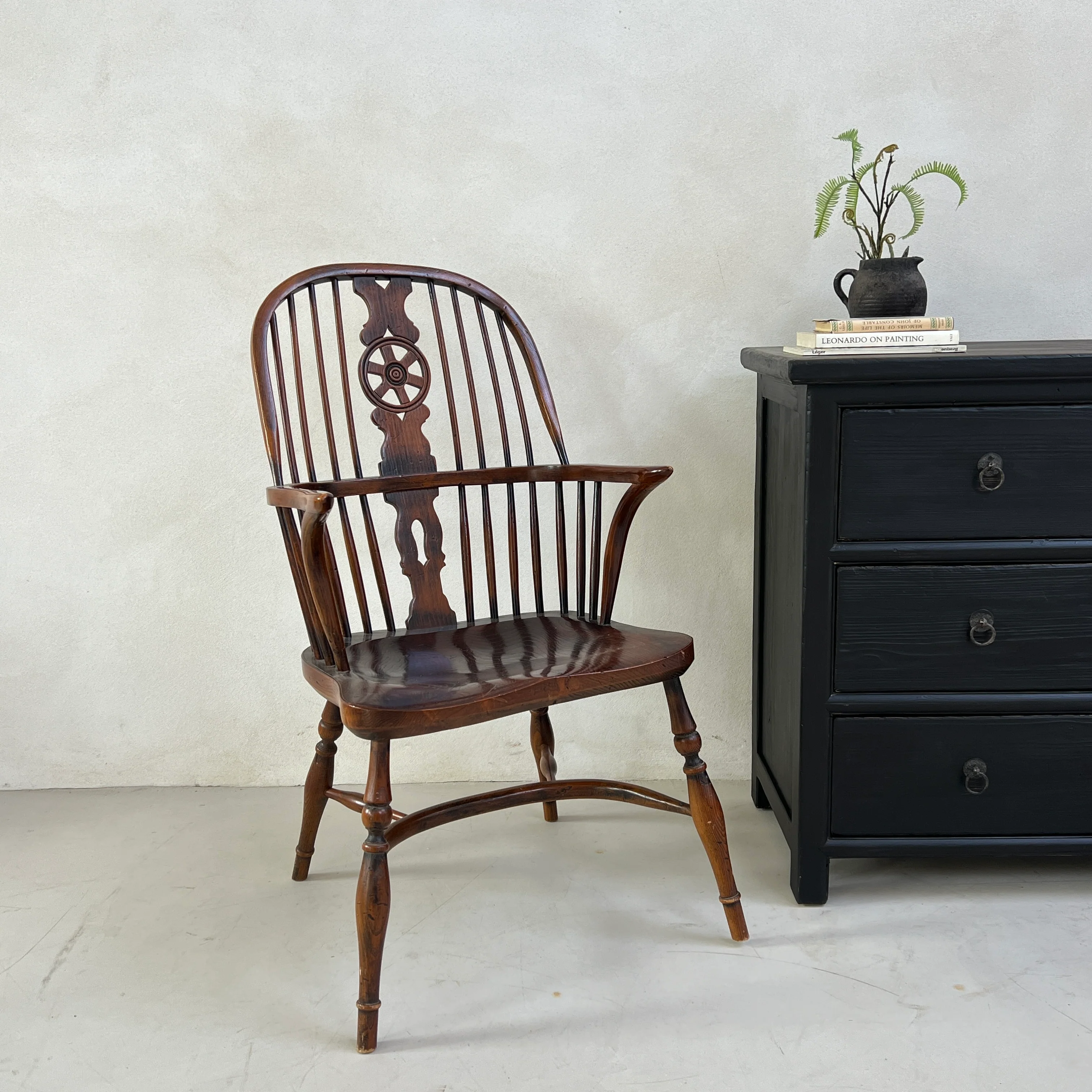 Antique Elm Spindle Windsor Armchair - Image 2