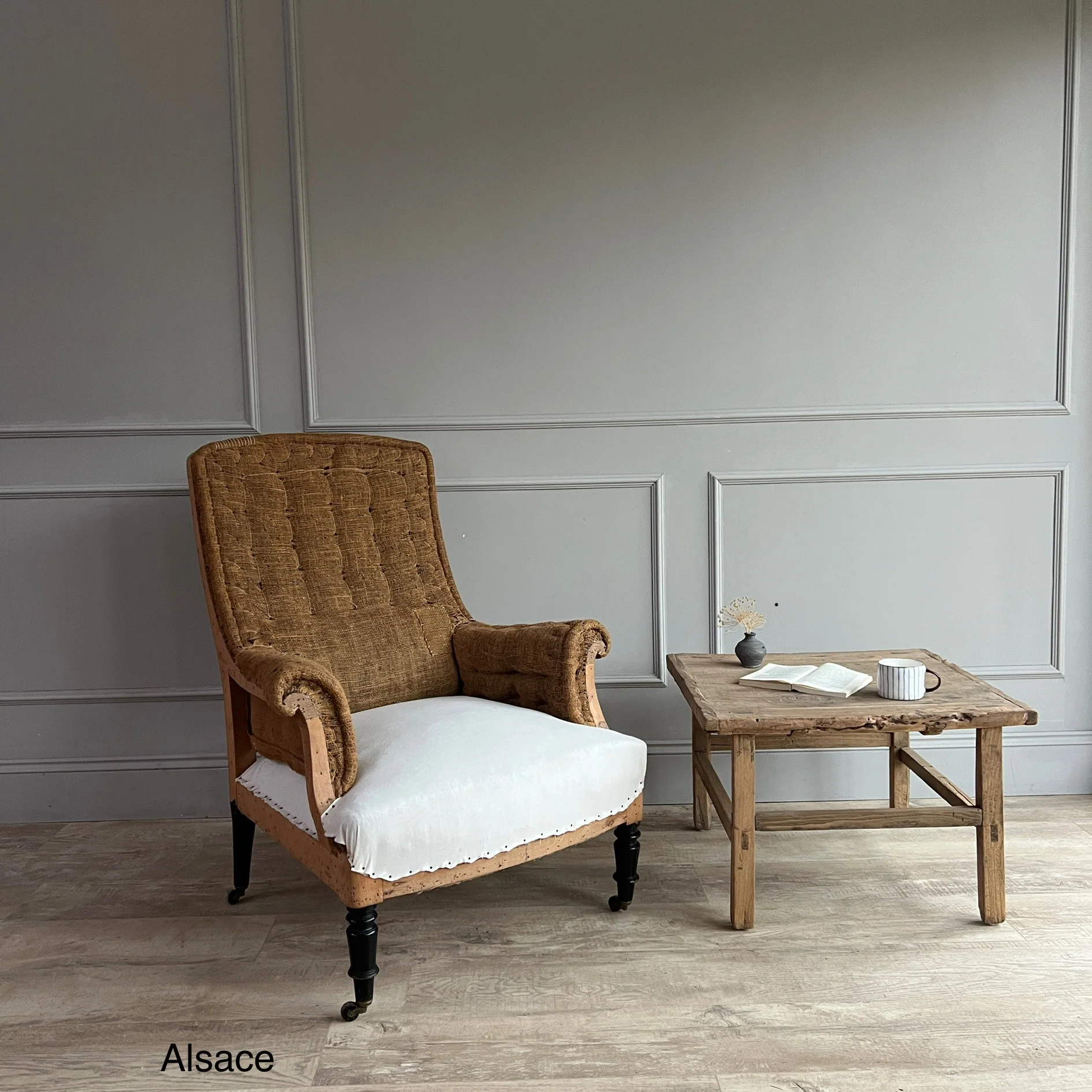 Antique French square back armchairs - Image 11