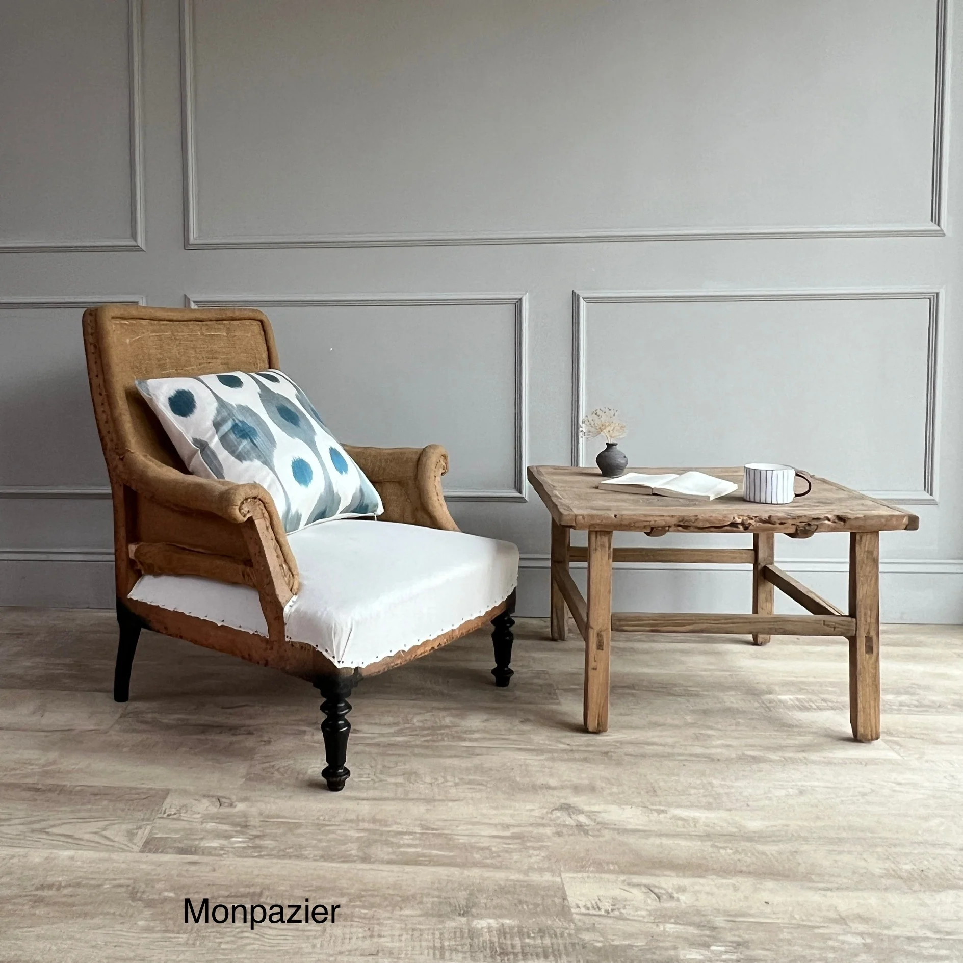 Antique French square back armchairs - Image 6