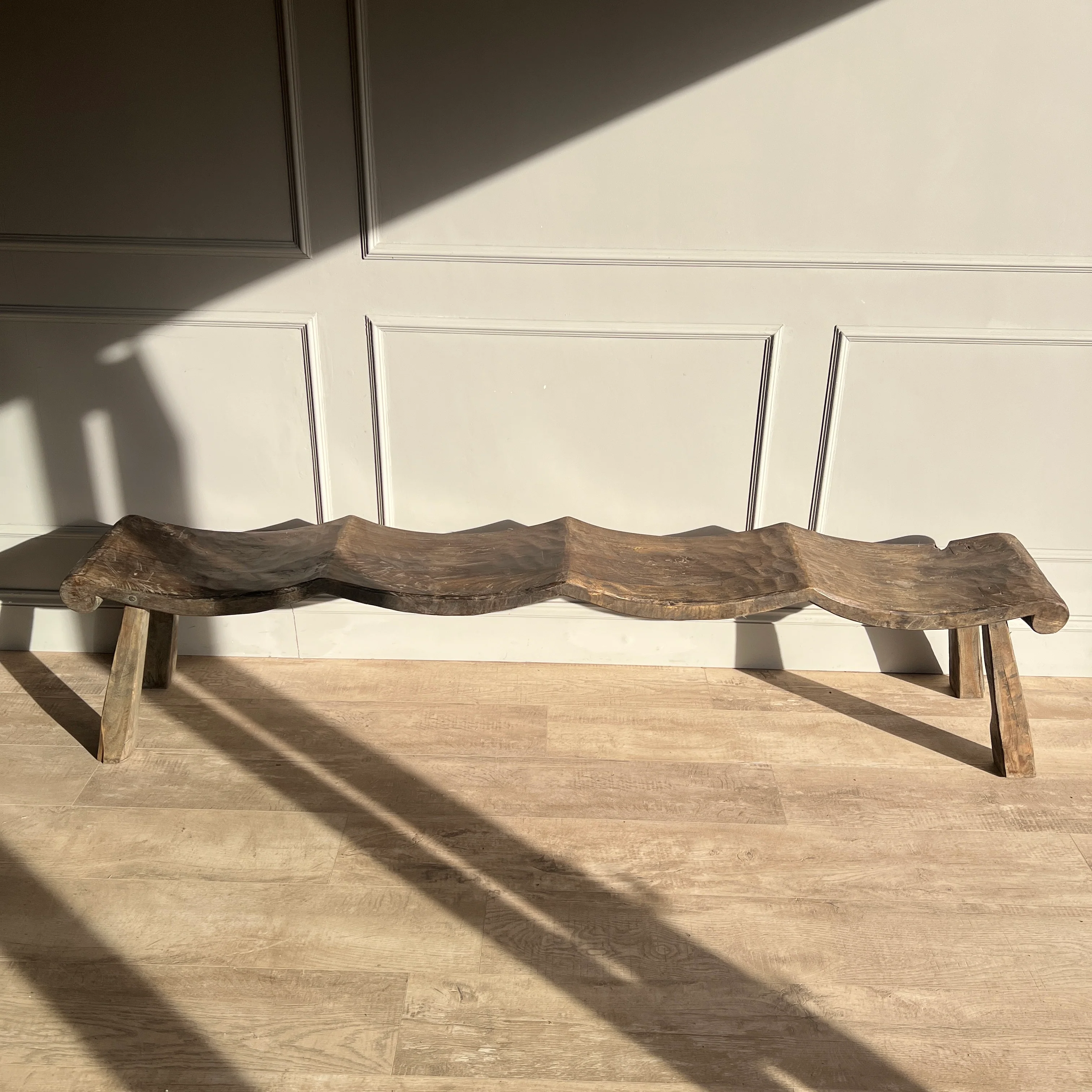 Antique Handcarved Curved Bench | Four seats - Image 4