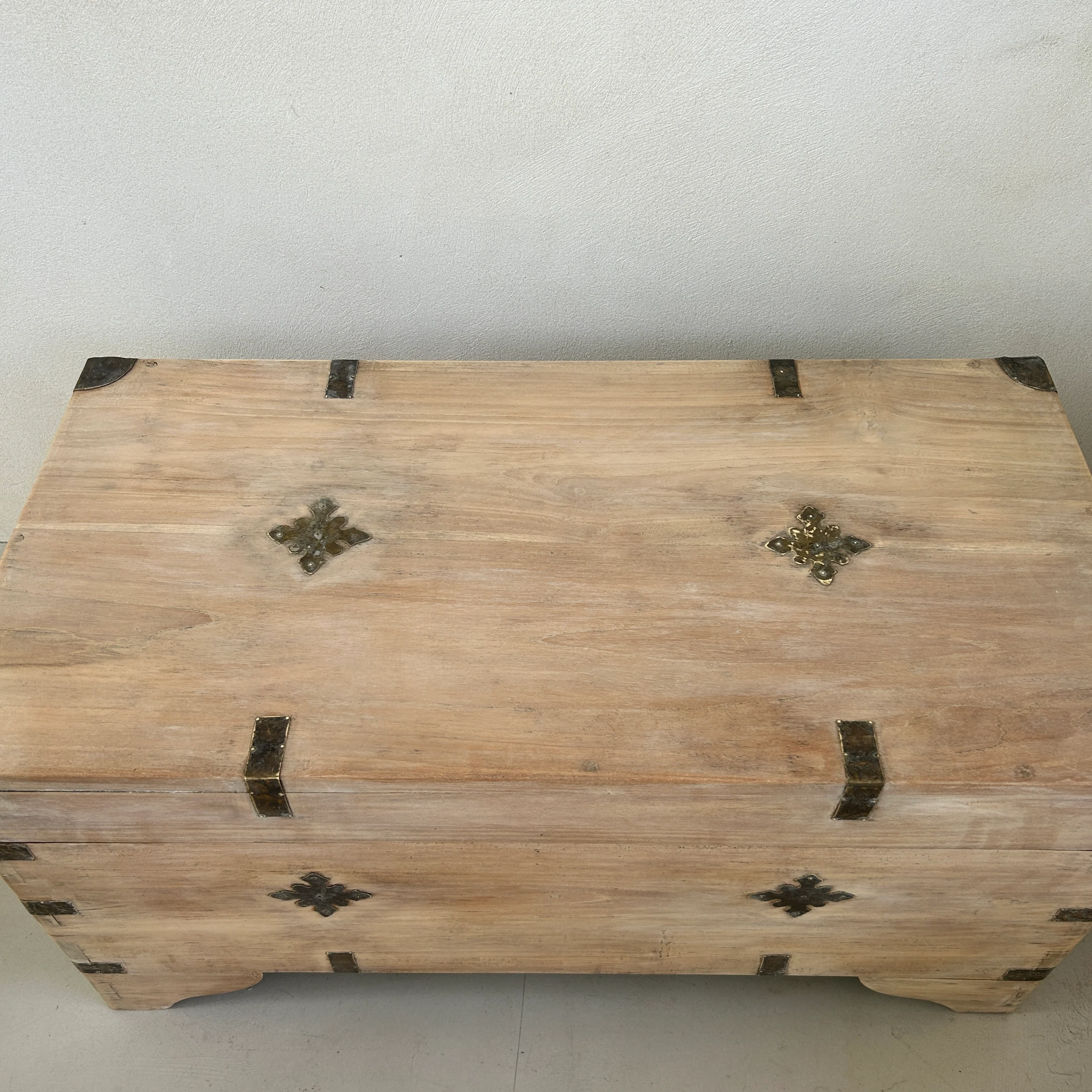 Antique Moroccan marriage chest - Image 5