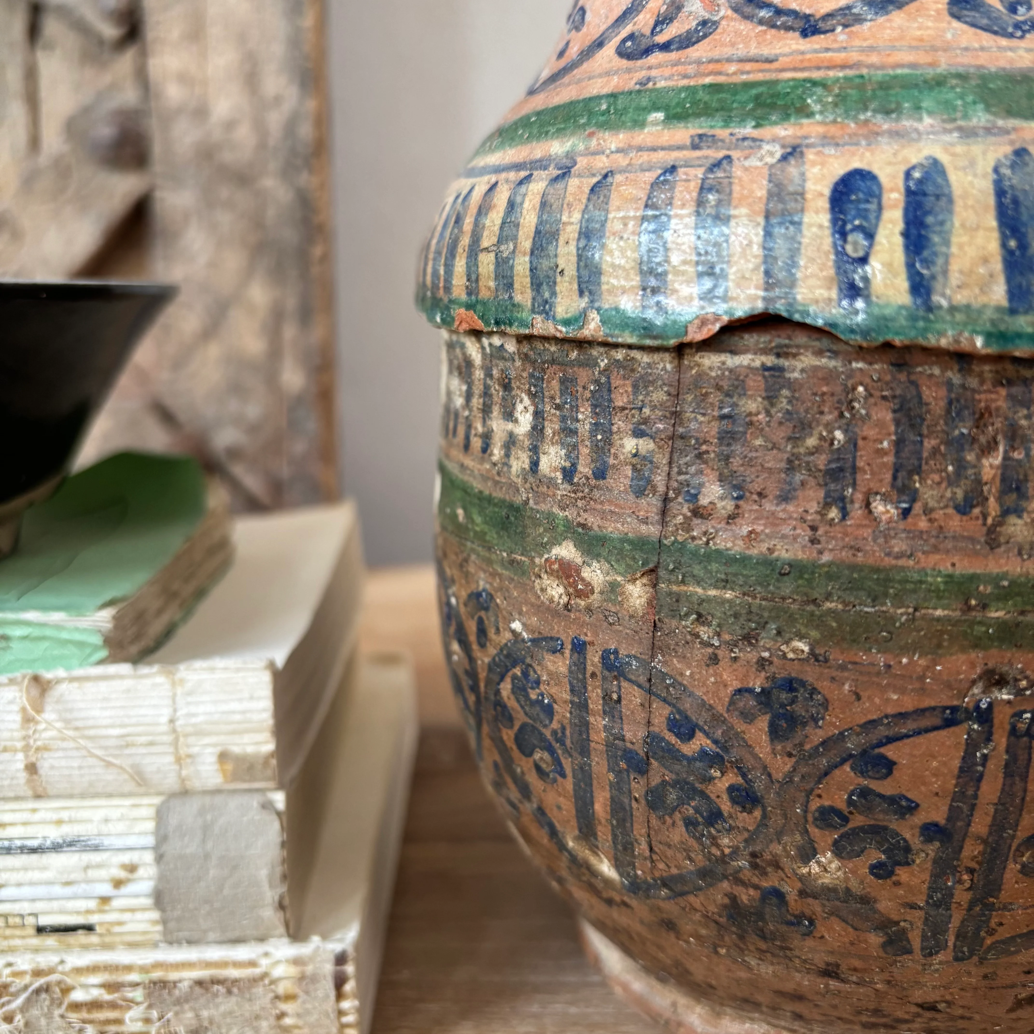 Antique Moroccan Safi Jubbaha Pot | Yasmin - Image 11