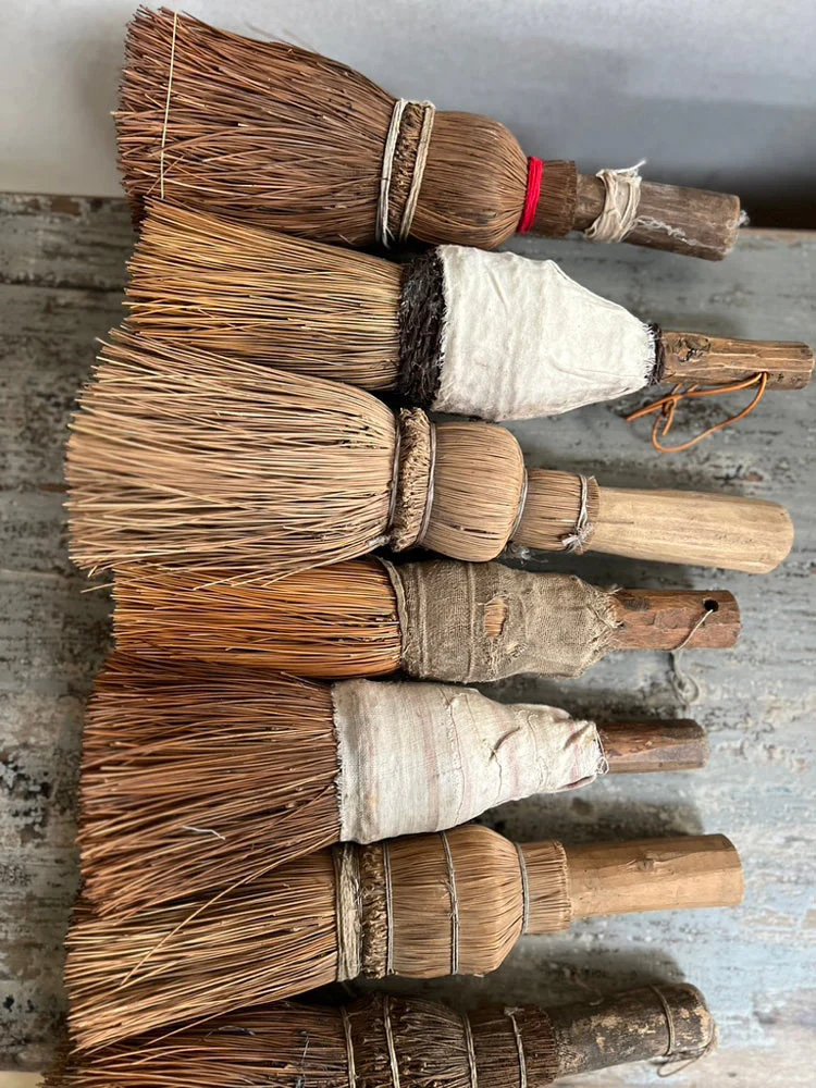 Antique Oriental handmade Brush - Image 3