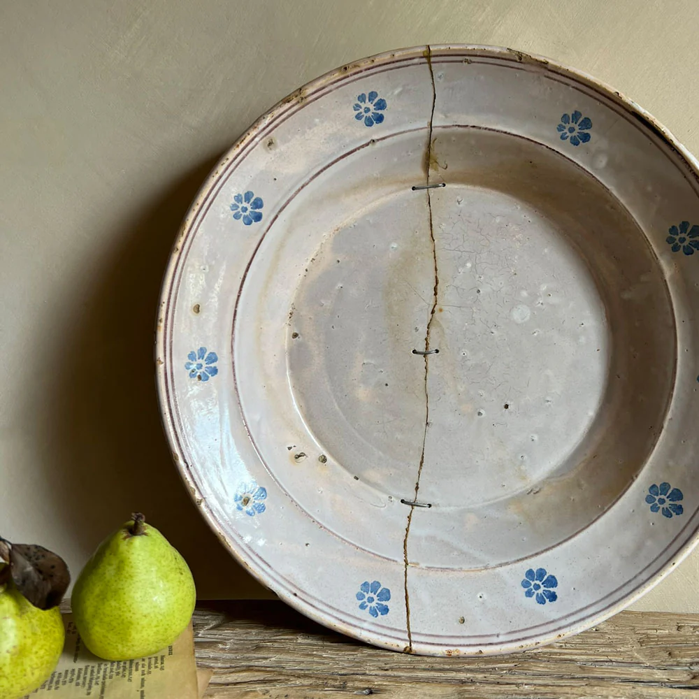 Antique Puglian ceramic bowl No:5 - Image 3