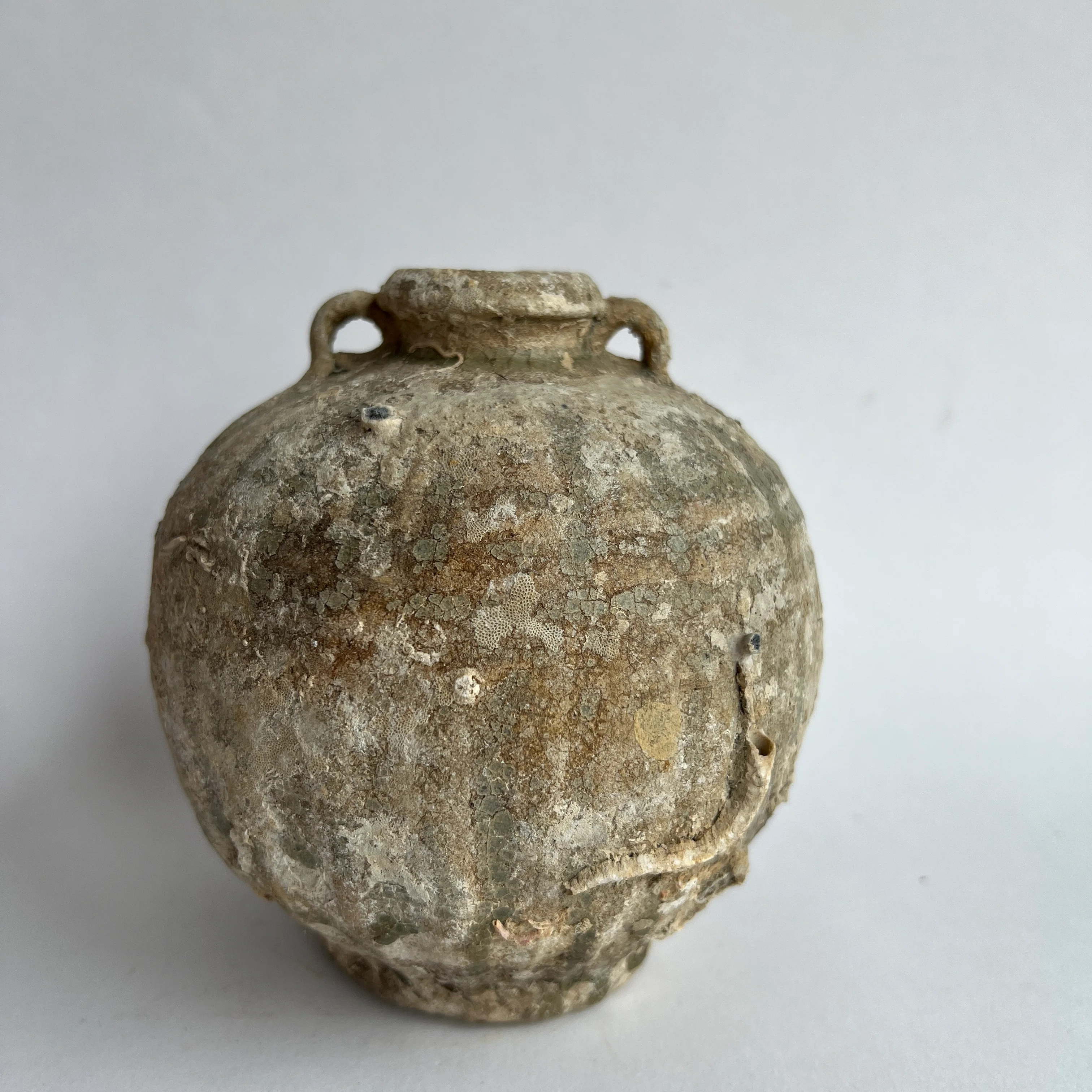 Antique Shipwreck Vase | Sawankhalok 82402 - Image 4