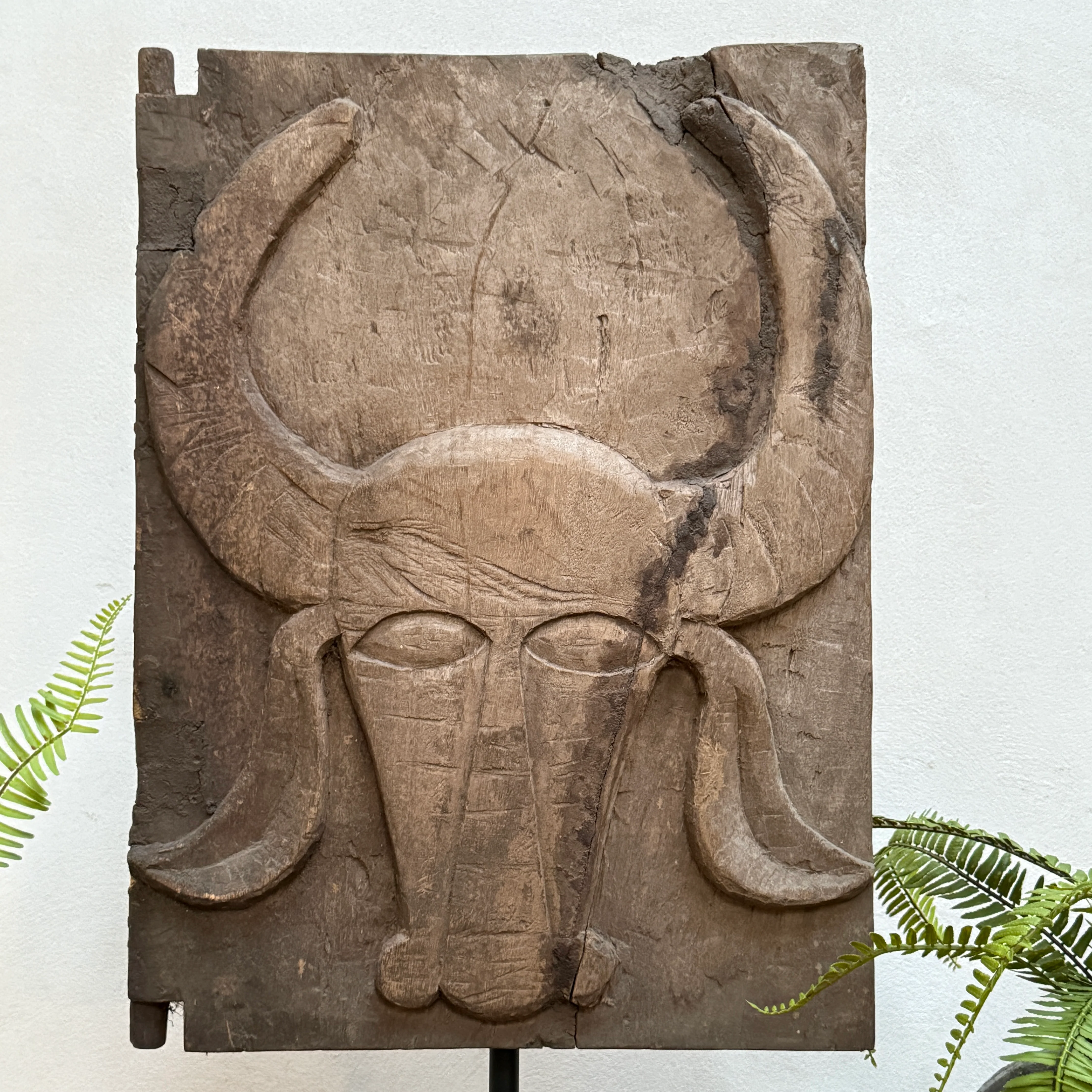 Antique Sumba Handcarved Panel | NAURA - Image 4