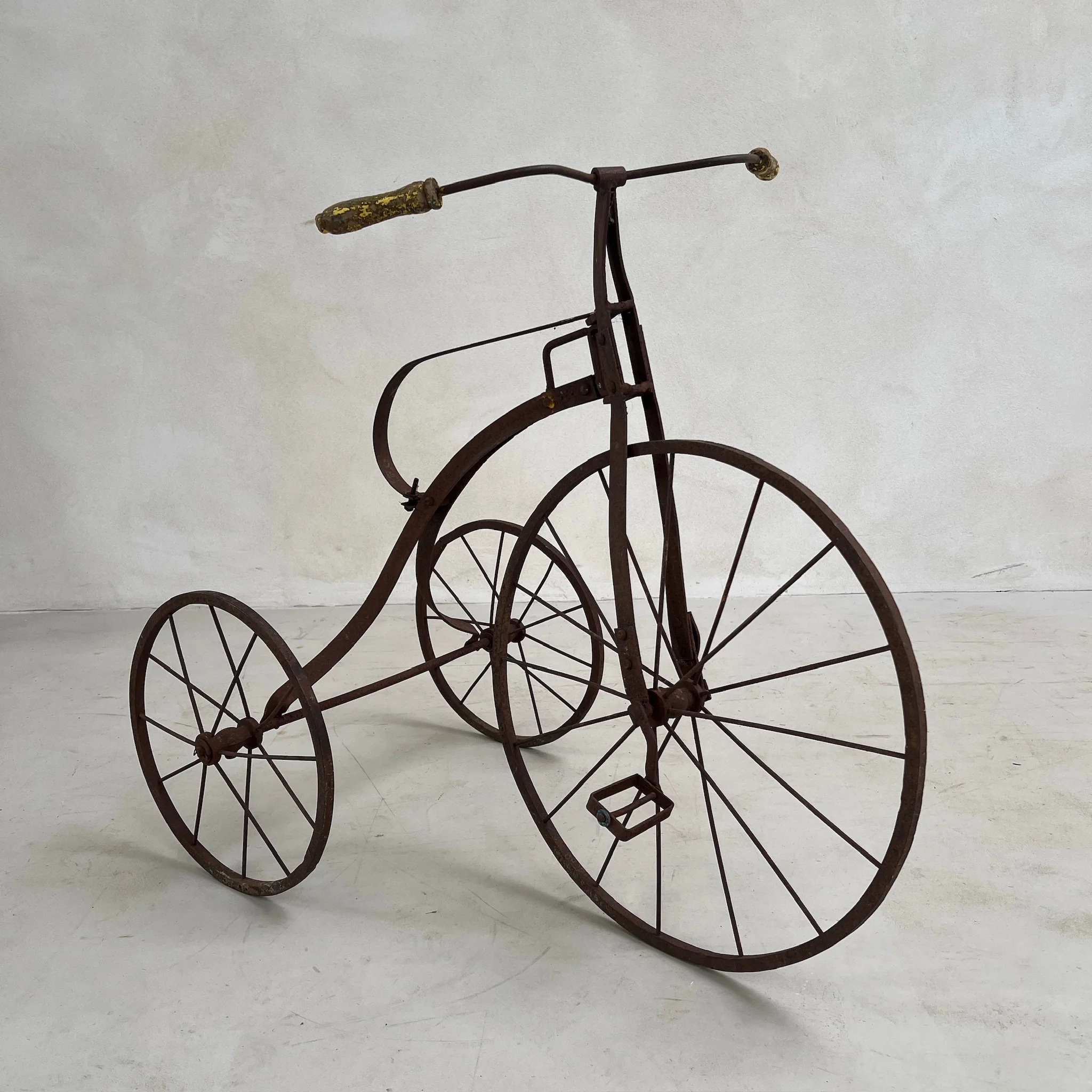 Antique Victorian Tricycle