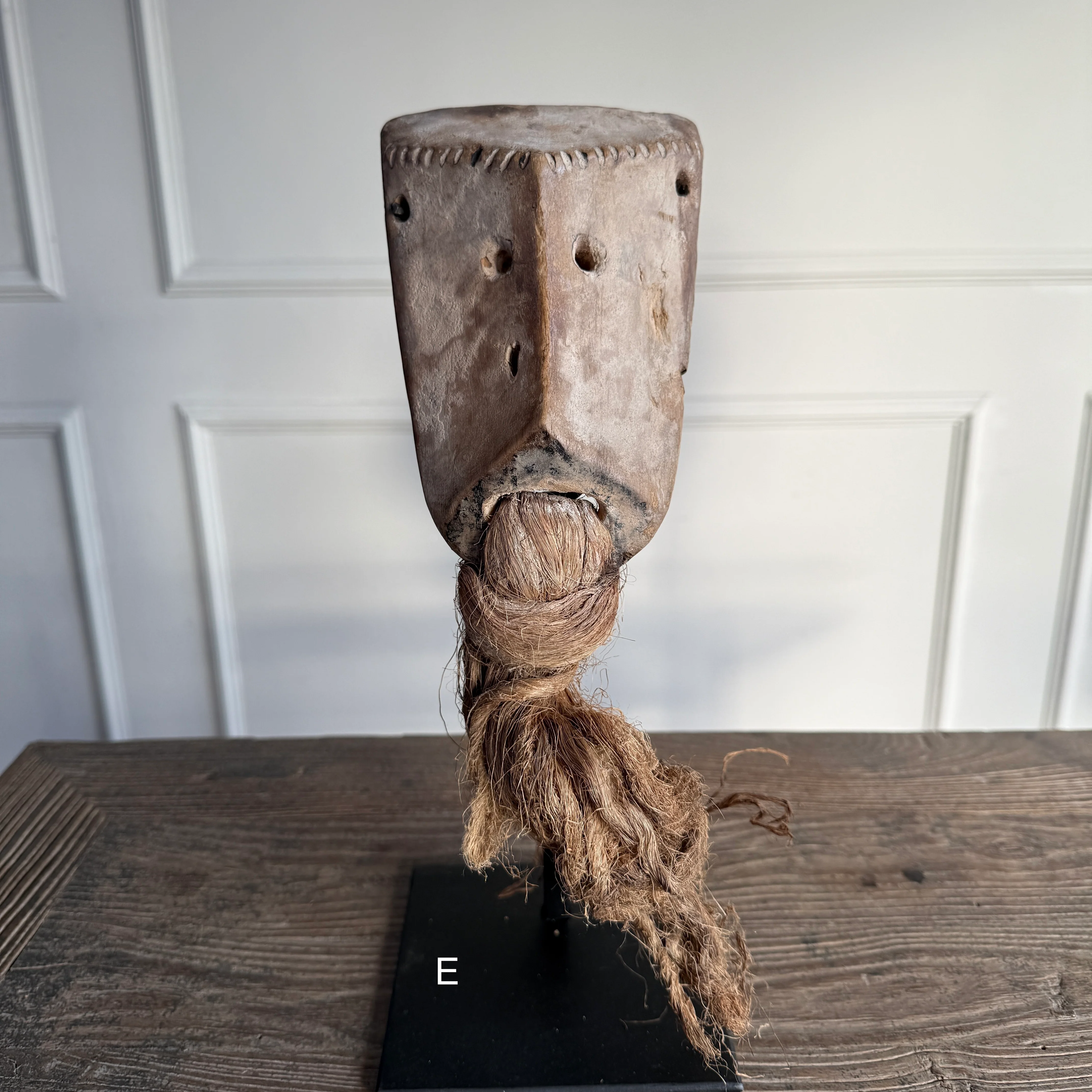 Antique West African tribal masks - Image 10