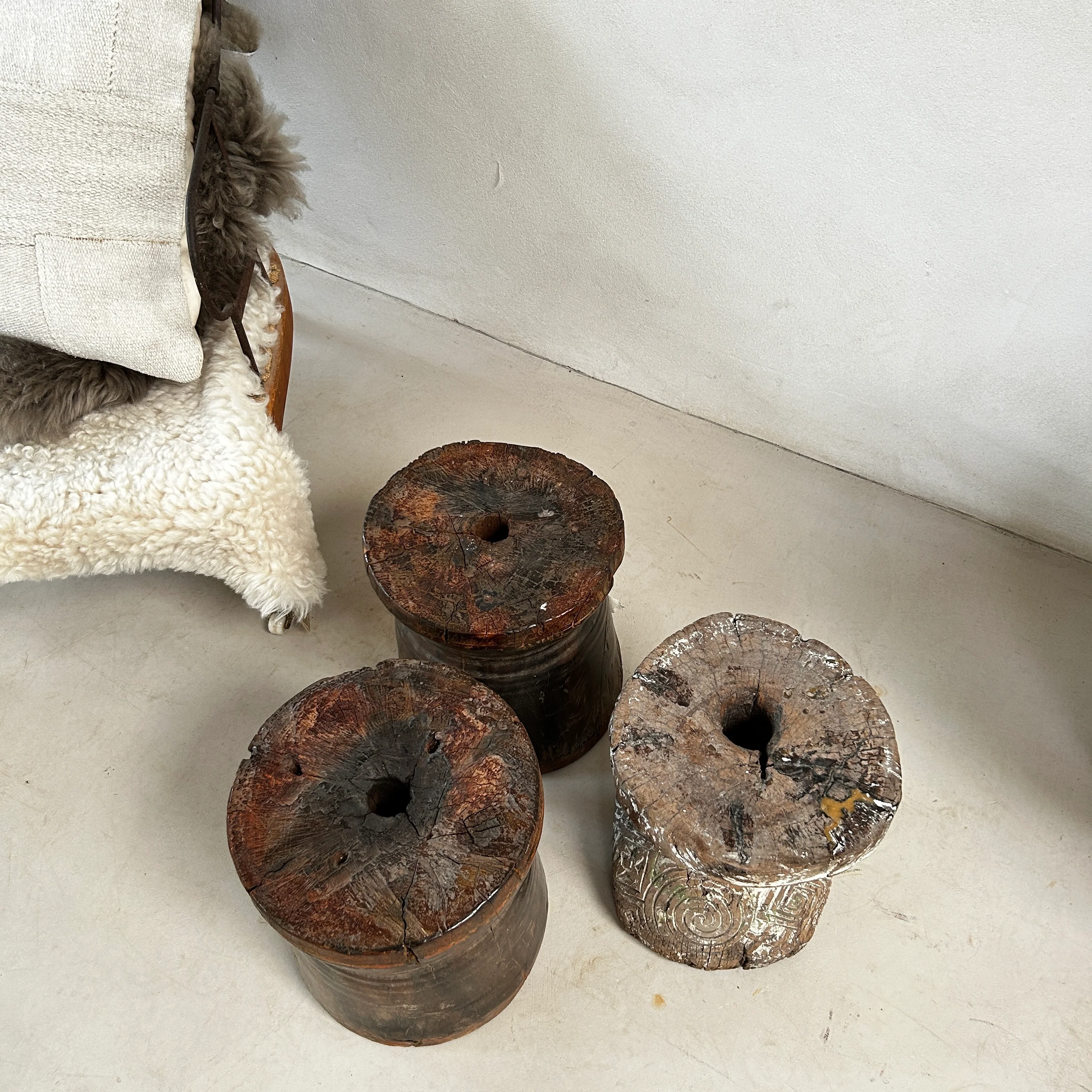 Antique Wooden Side table | Reza - Image 5