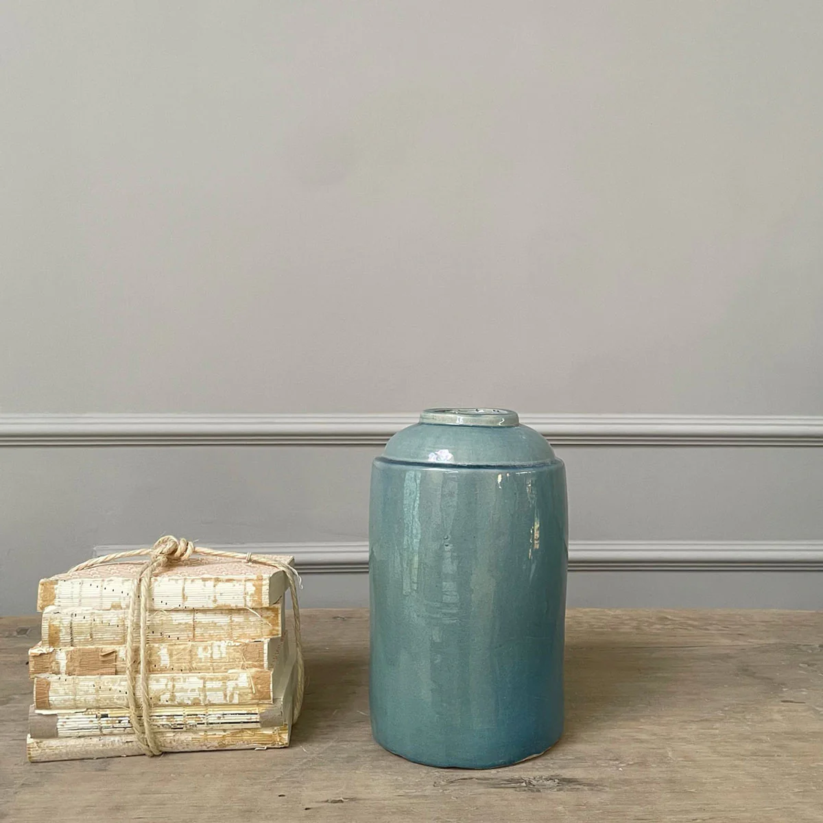 Artisan crackle vase blue - Image 3