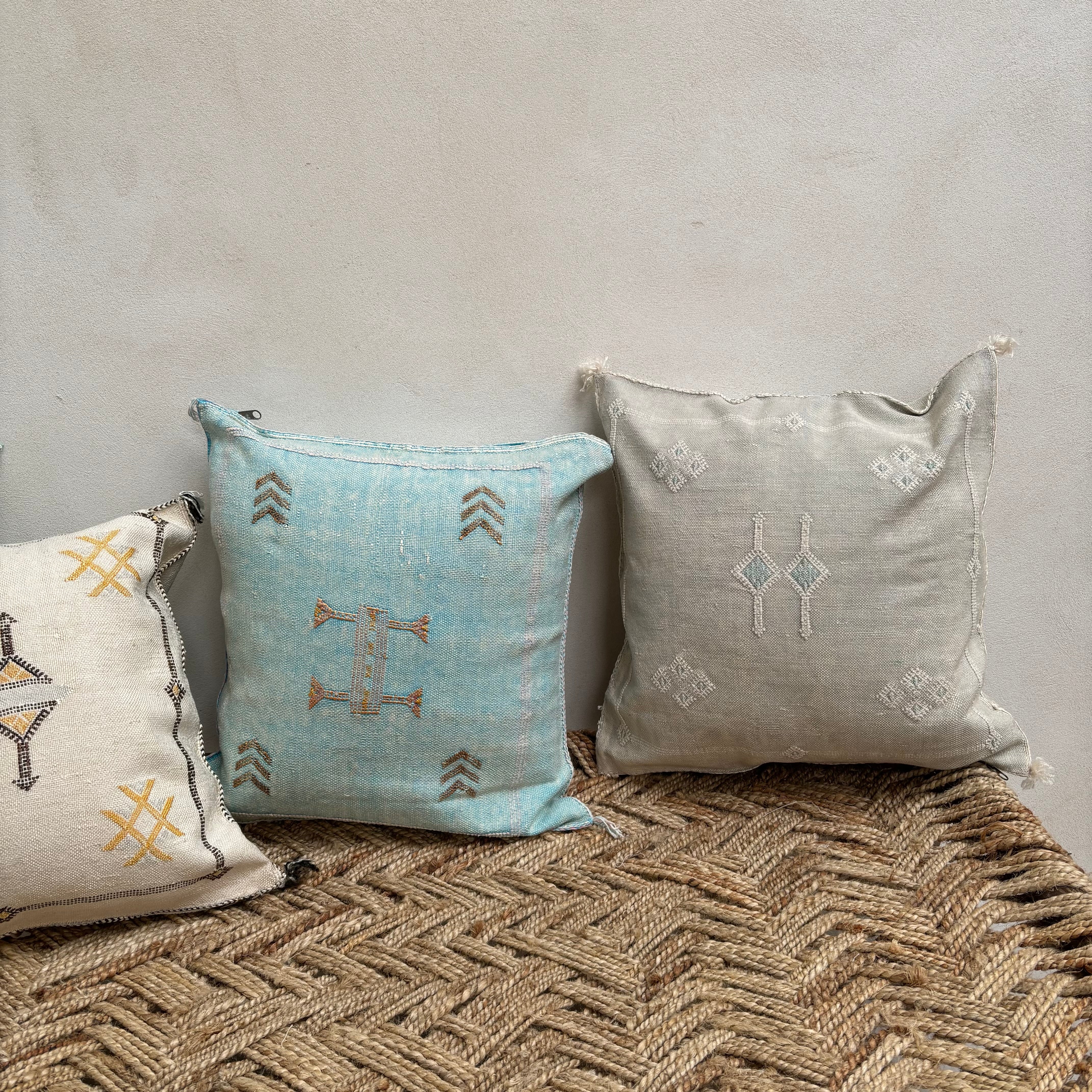 Moroccan Cactus Silk Cushion - Image 4
