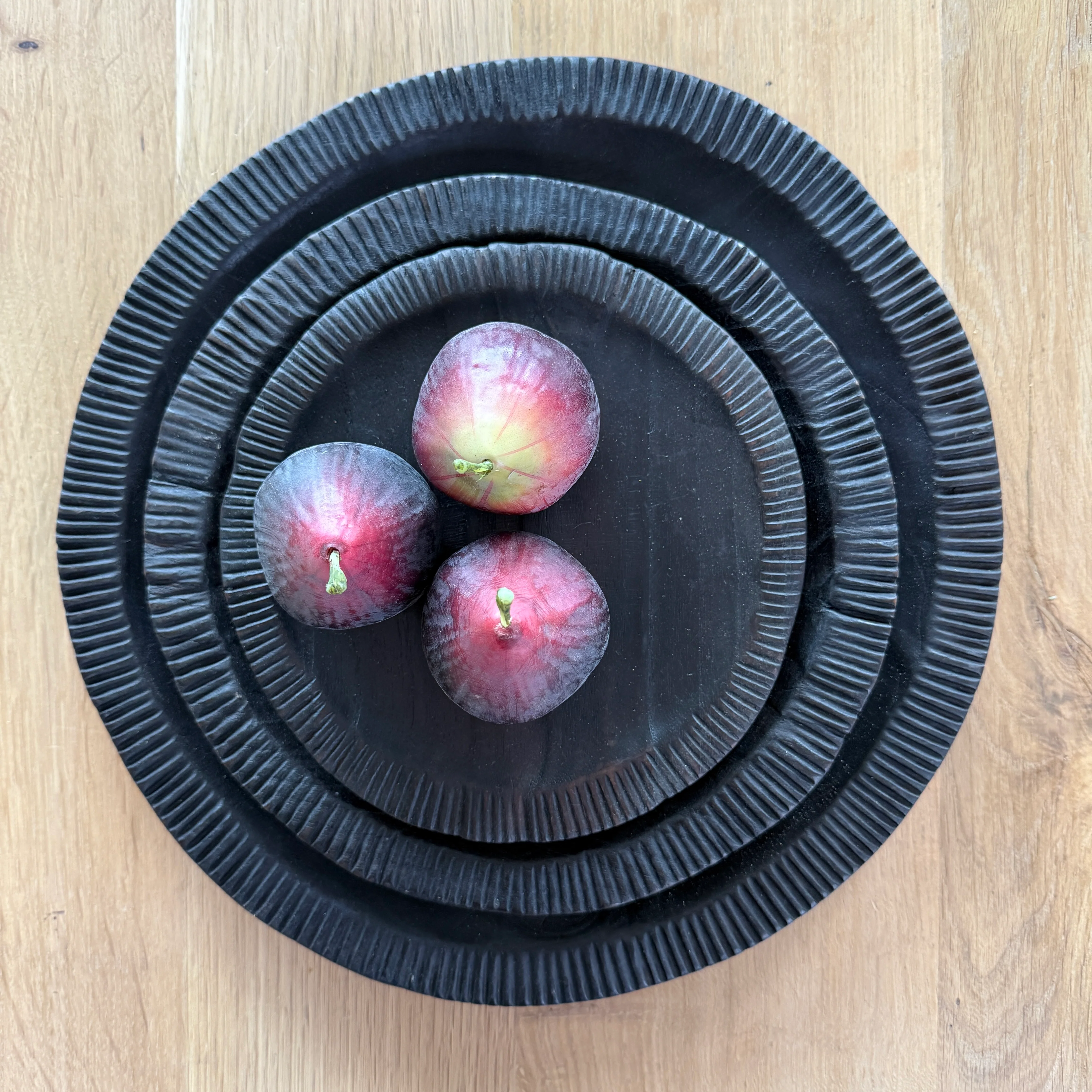 Black Carved Teak Plate - Image 2
