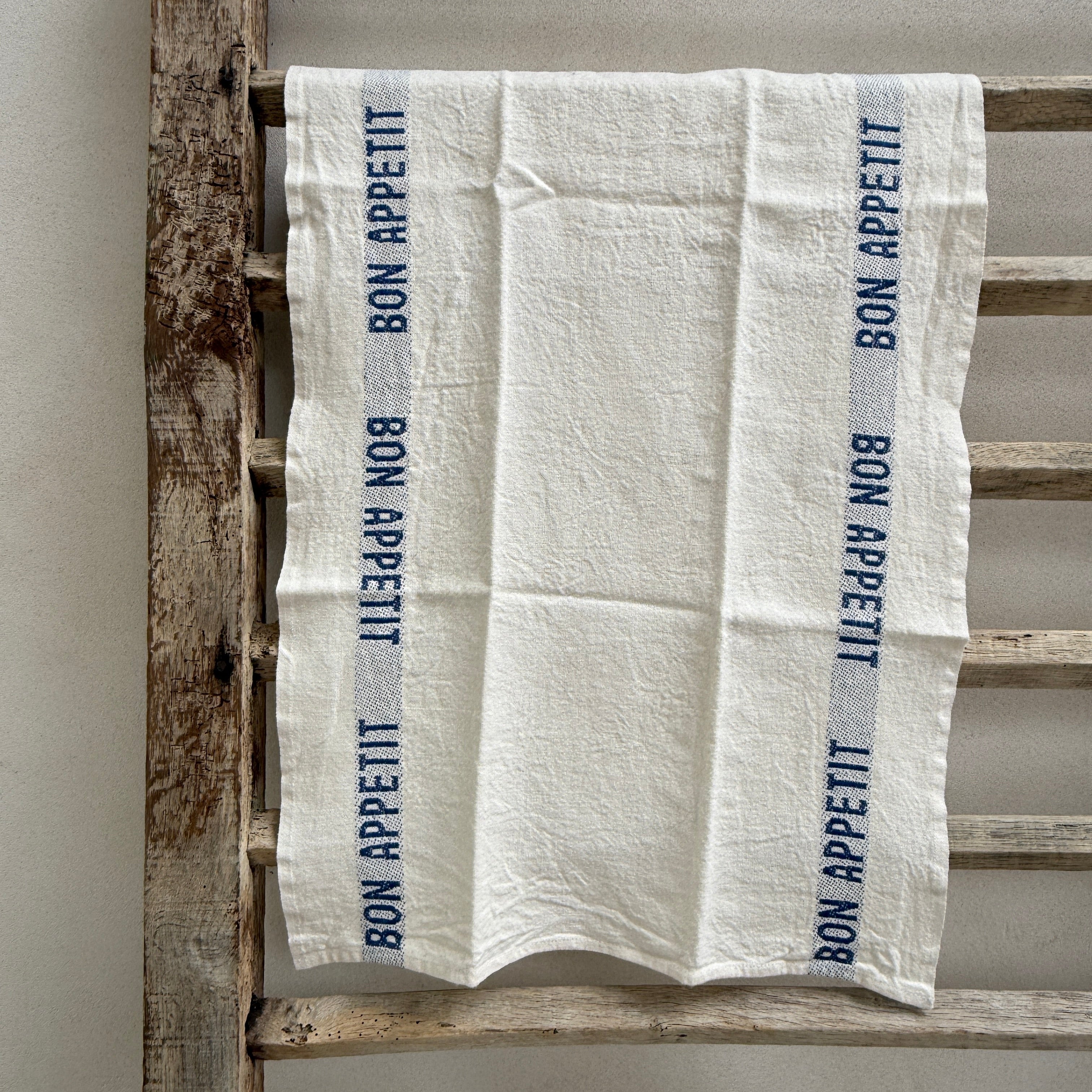 Bon Appetit Tea Towel Blue & White - Image 4