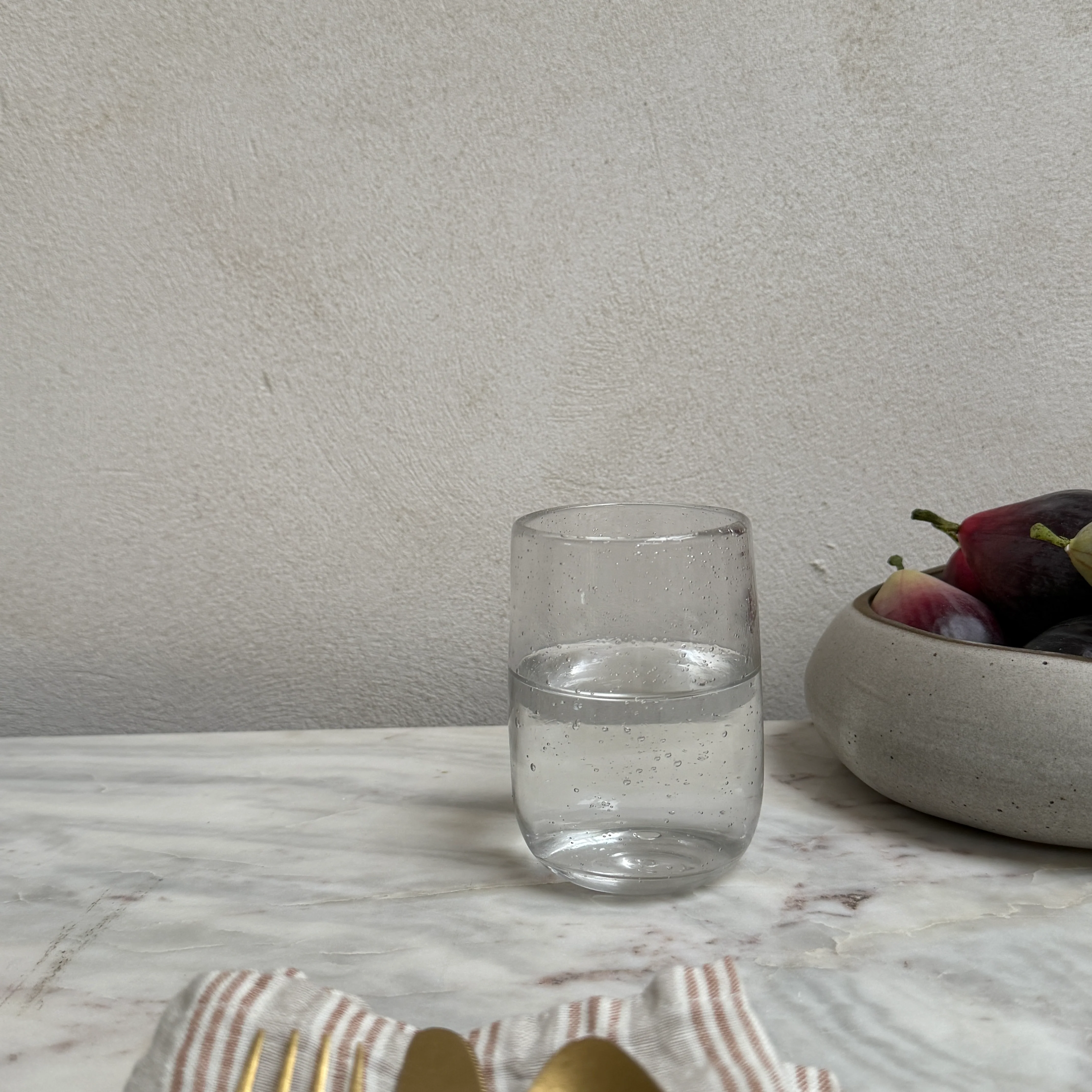 Clear handmade drinking glass | bubbles