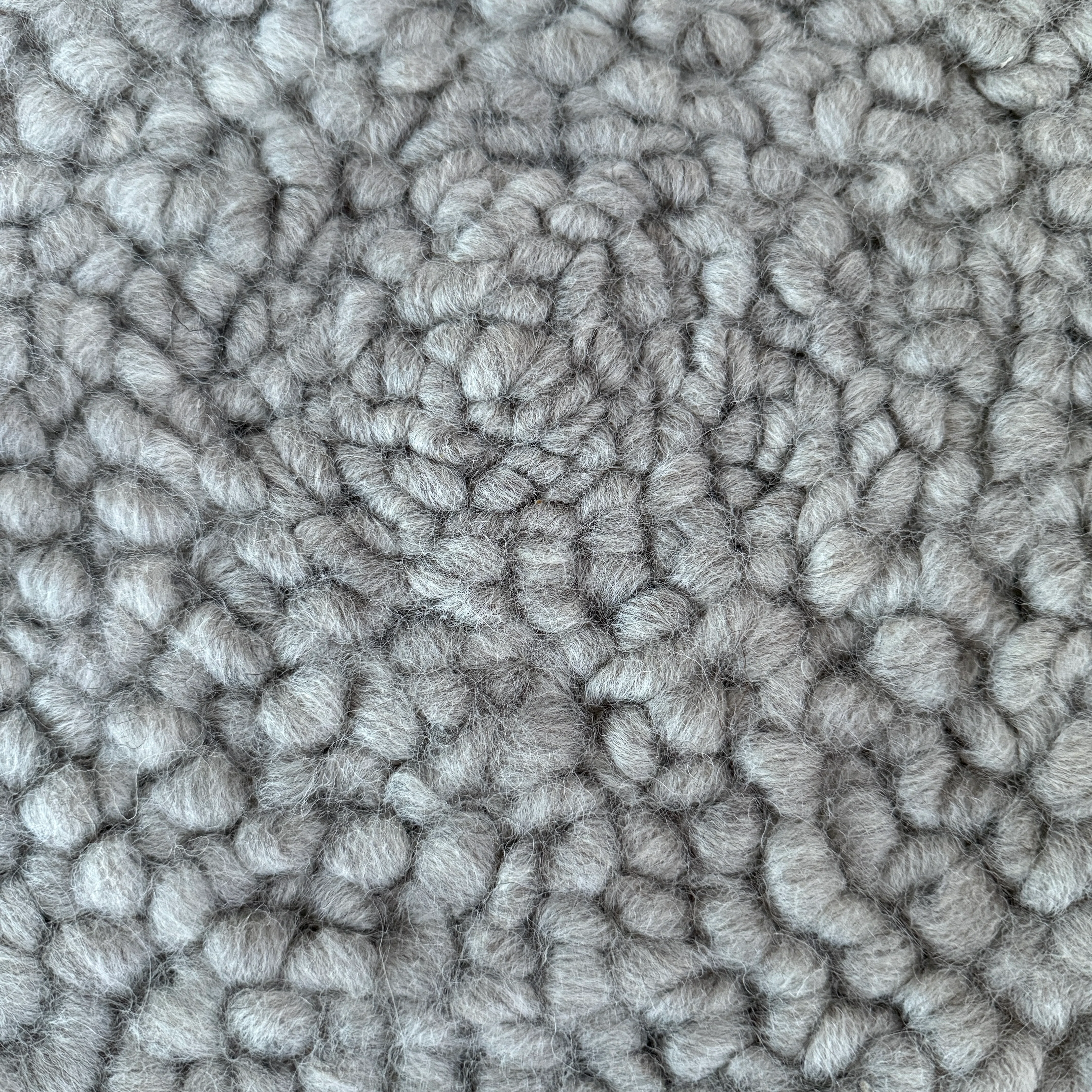Curled wool seat pad Grey - Image 8