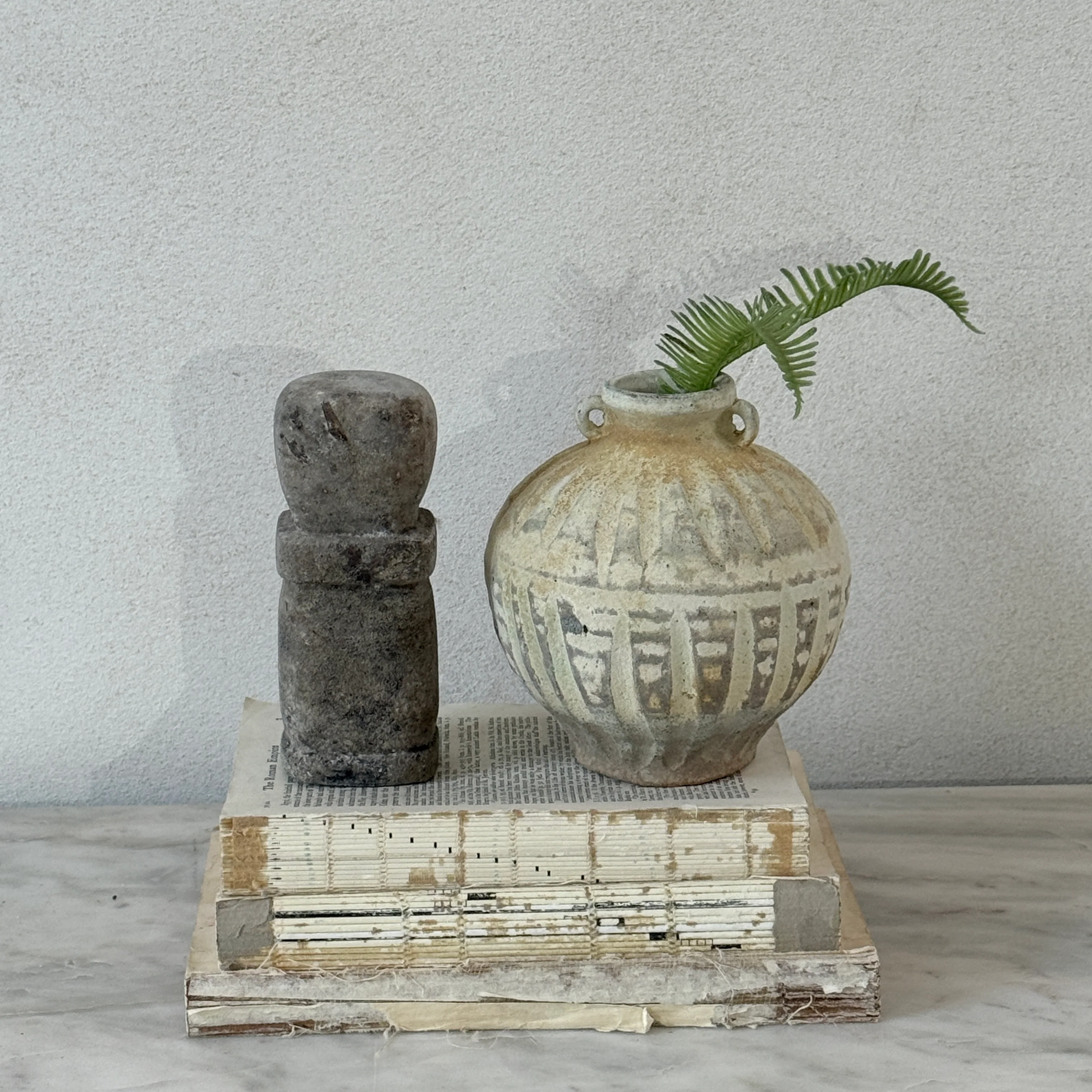 Decorative stone Sumba statue  | Medium - Image 3