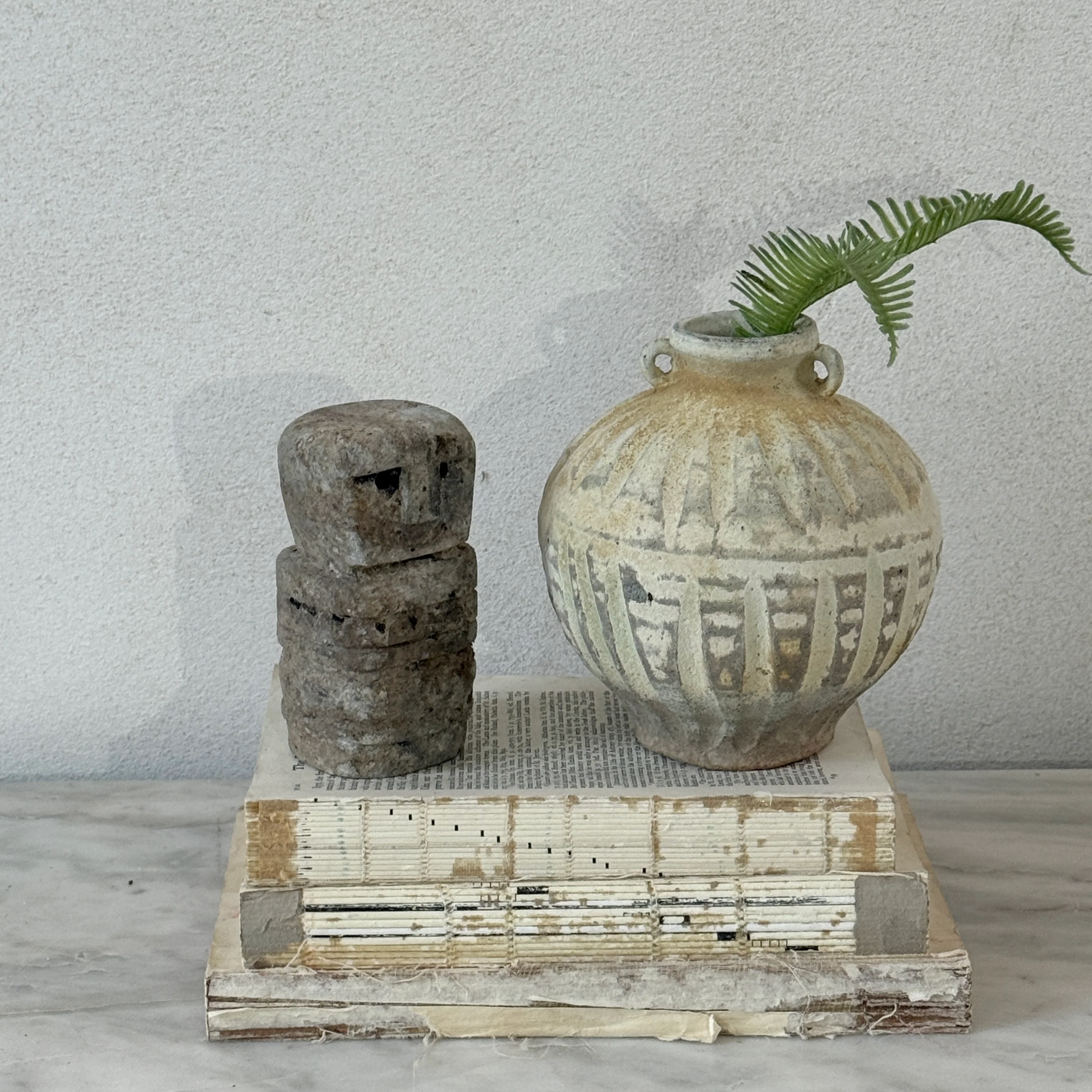 Decorative stone Sumba statue  | Small - Image 2