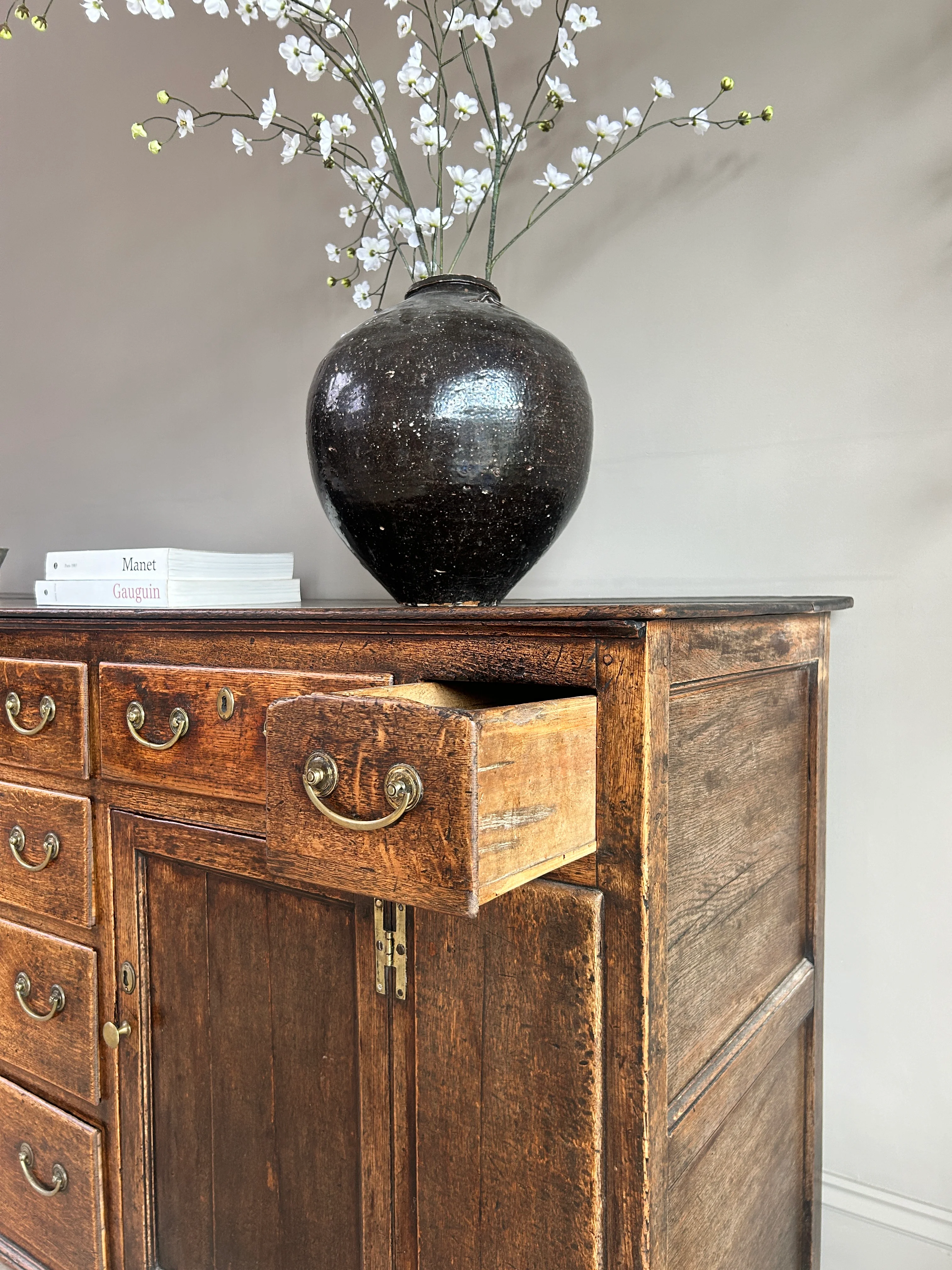 English Antique oak sideboard | Worsley - Image 10
