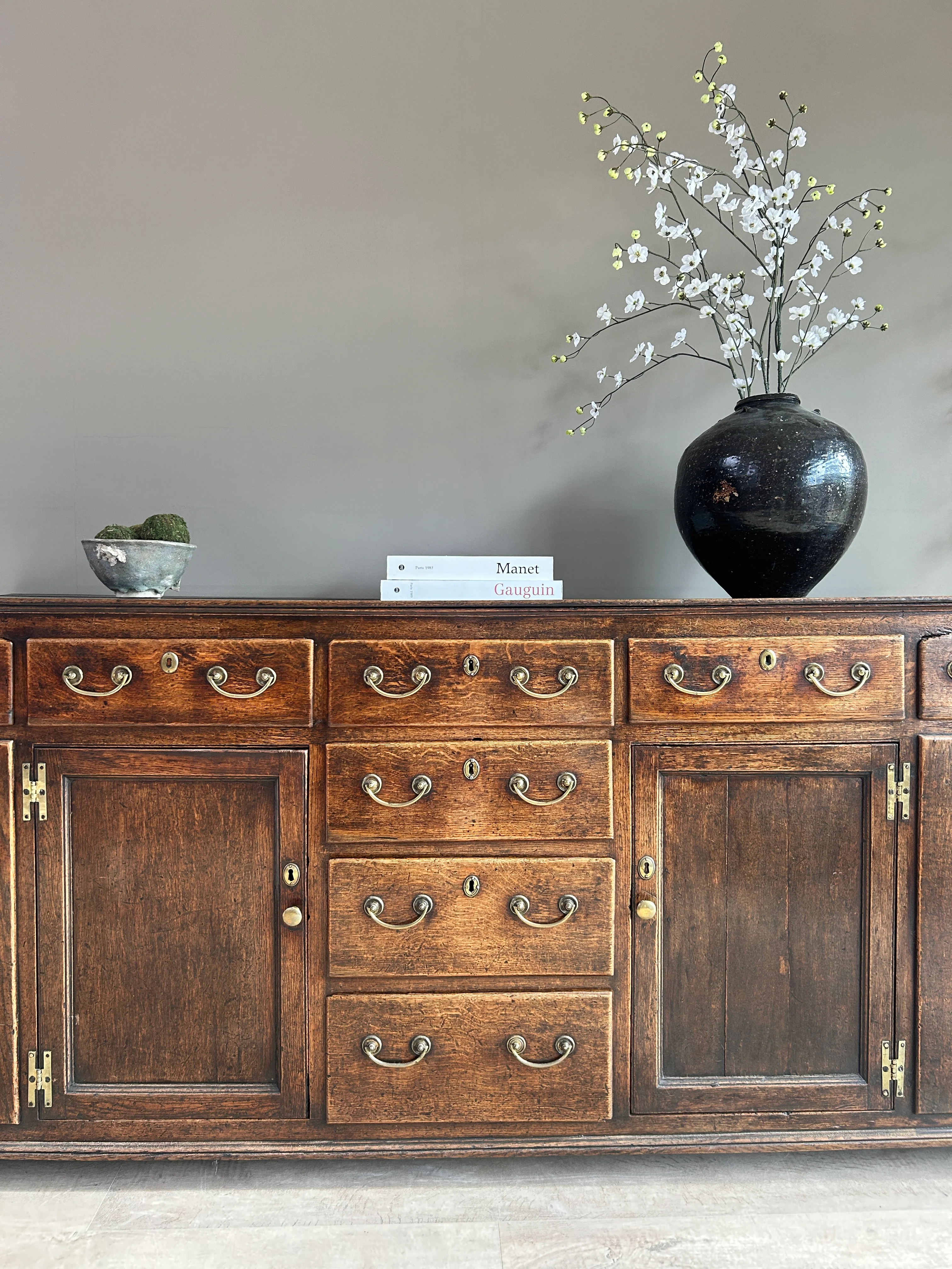 English Antique oak sideboard | Worsley - Image 3