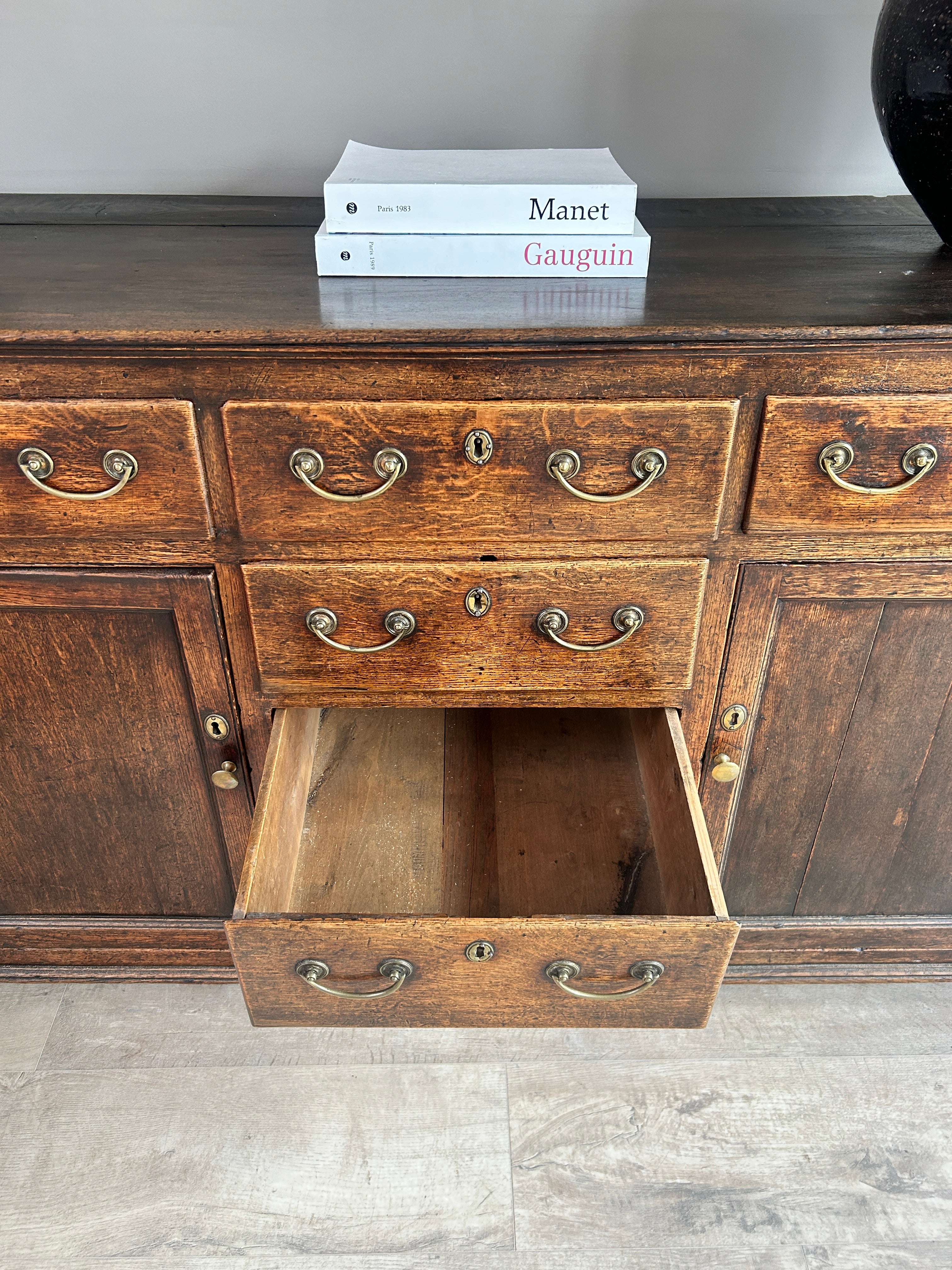 English Antique oak sideboard | Worsley - Image 7