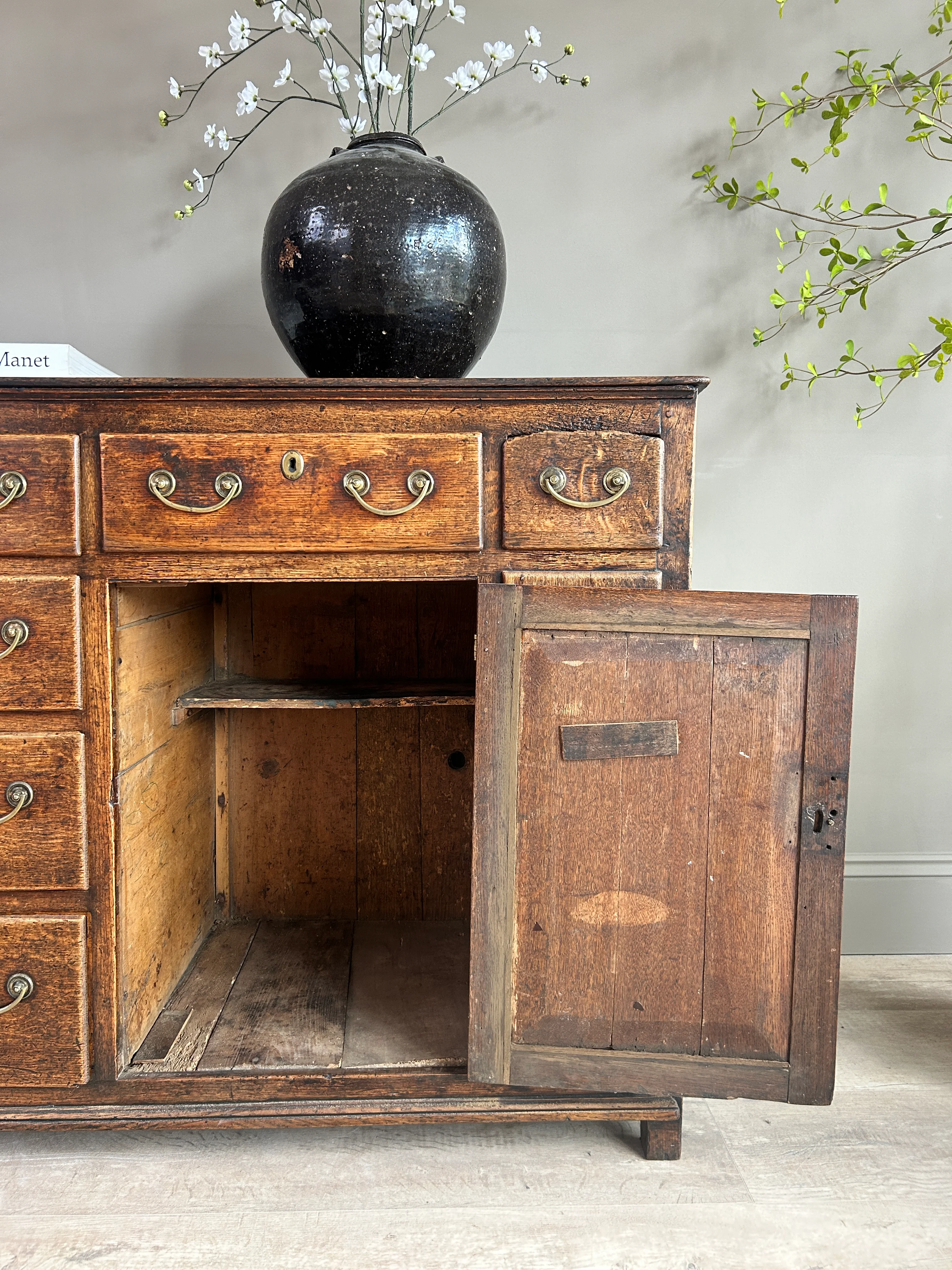 English Antique oak sideboard | Worsley - Image 9