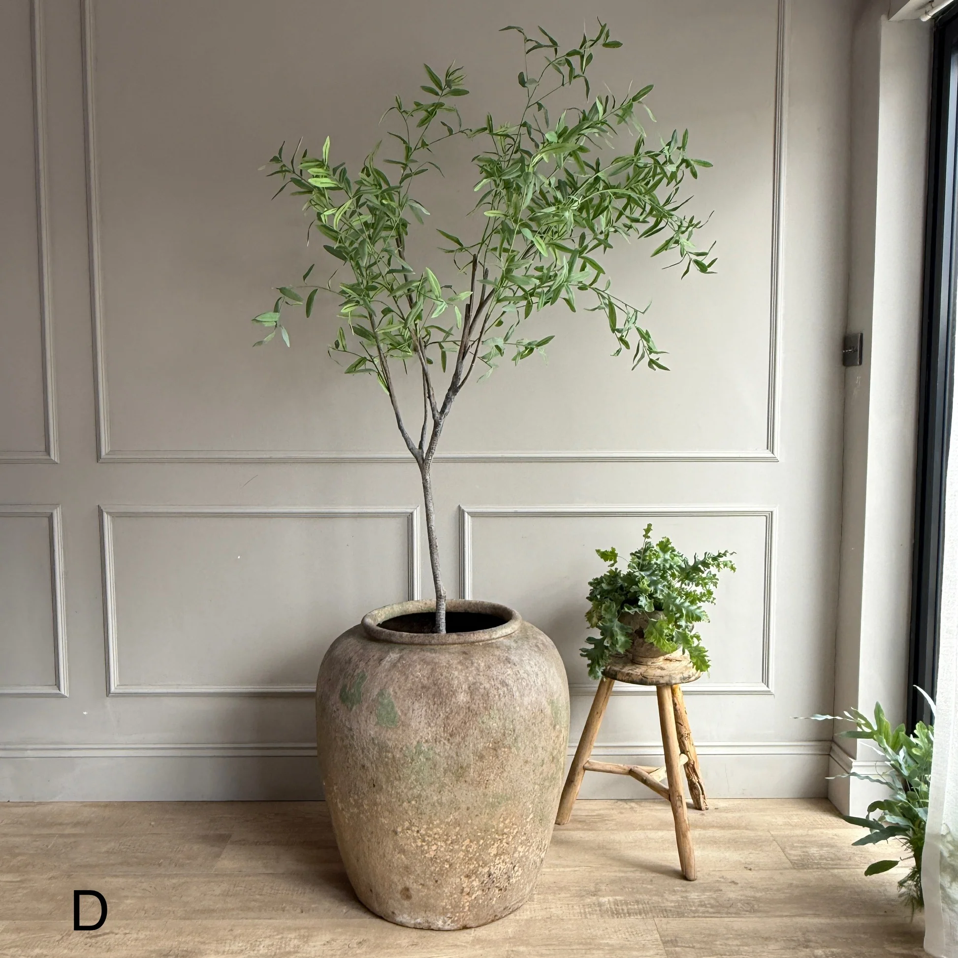Extra Large Jade Antique Urn - Image 10