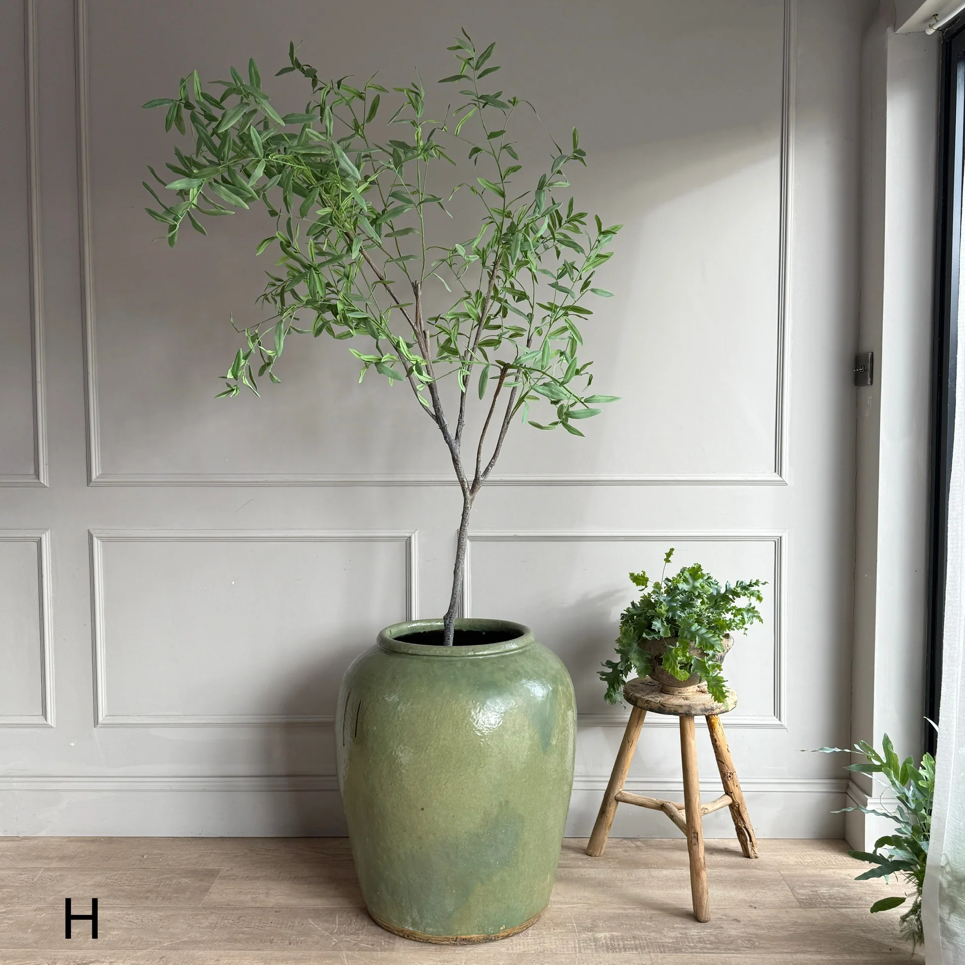 Extra Large Jade Antique Urn - Image 23