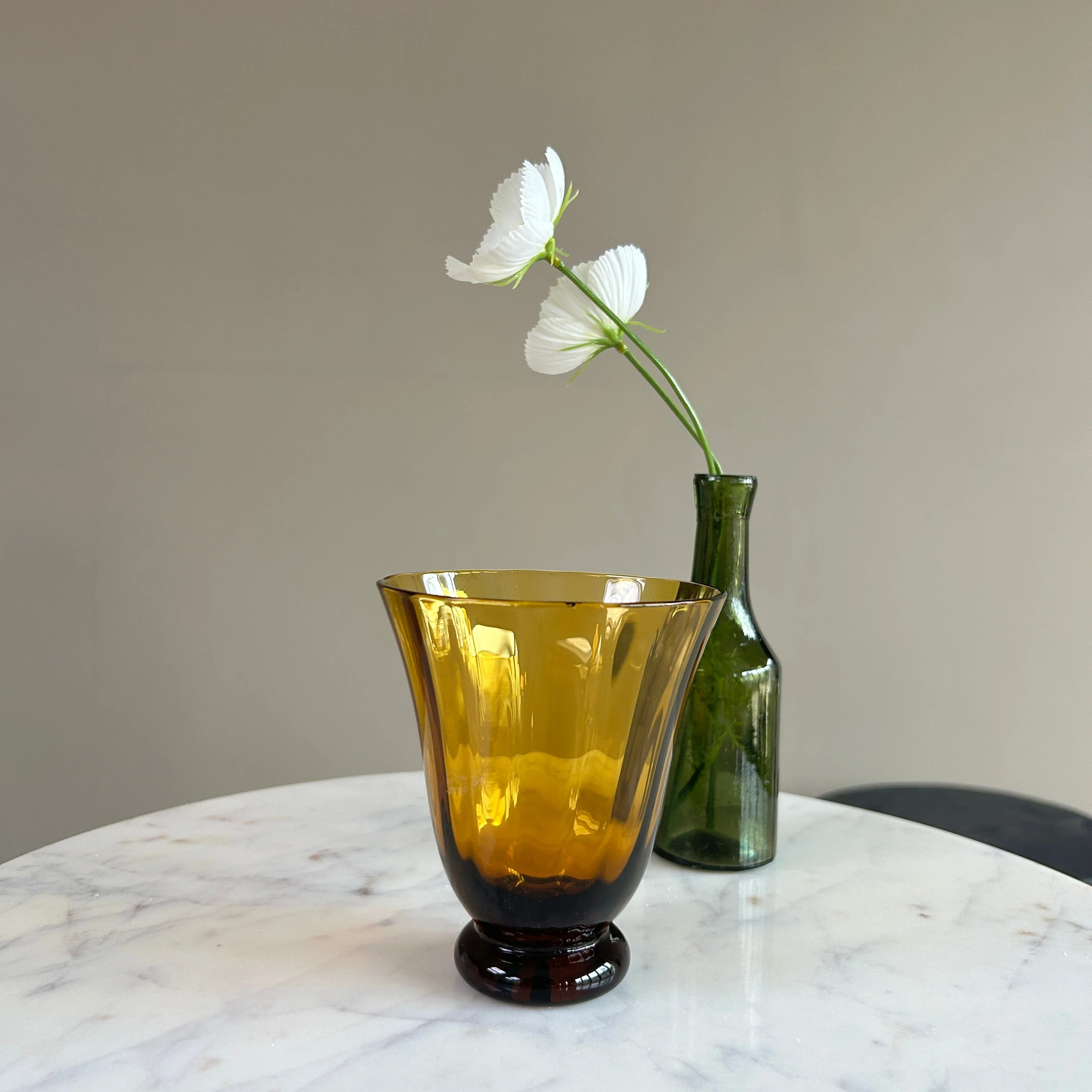 Fluted Glass Tumbler Amber - Image 2