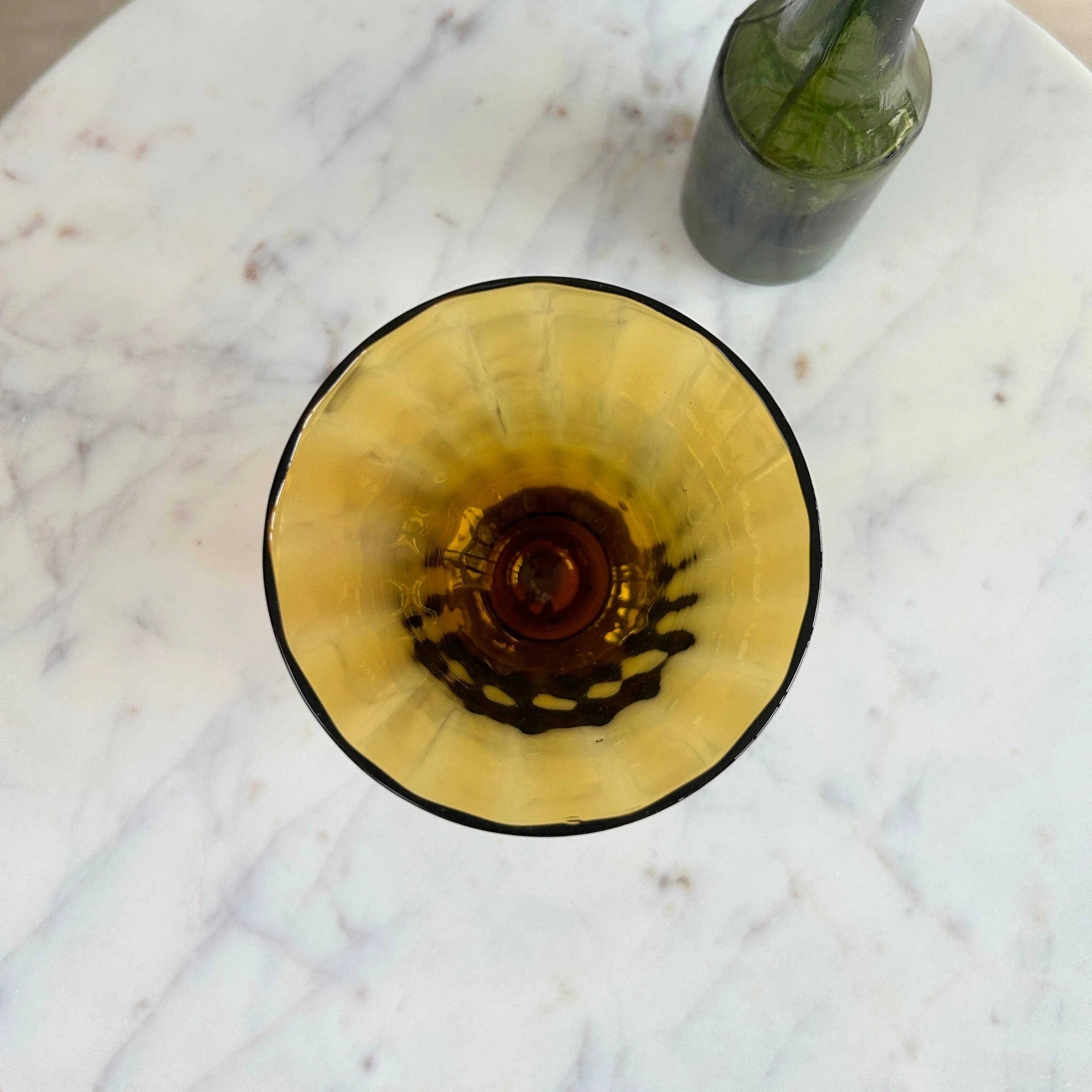 Fluted Glass Tumbler Amber - Image 3