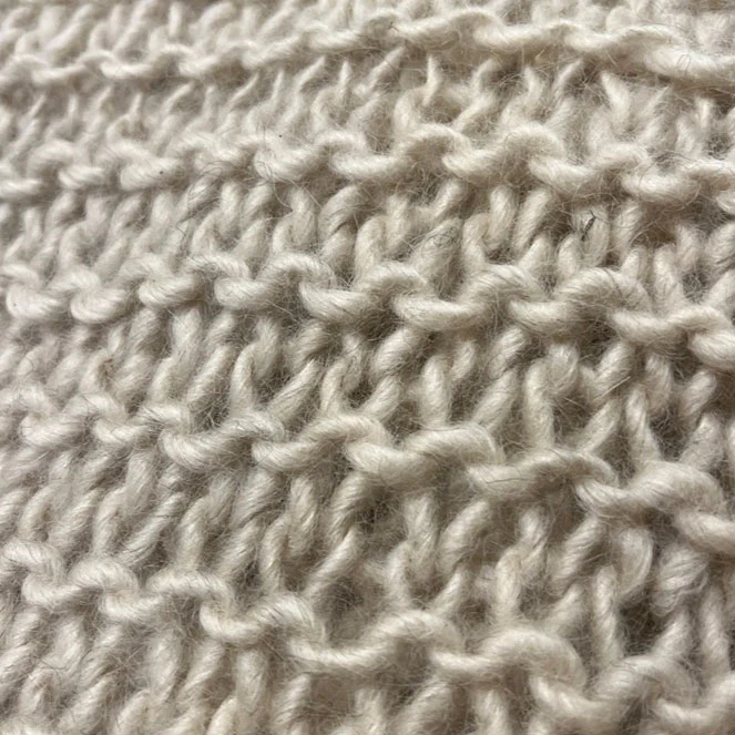 Gotland wool throw natural - Image 3