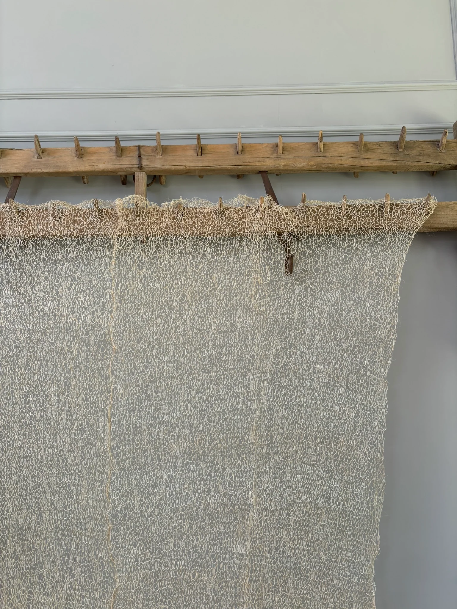 Hand knitted sisal curtain 2 x 3 metres - Image 6