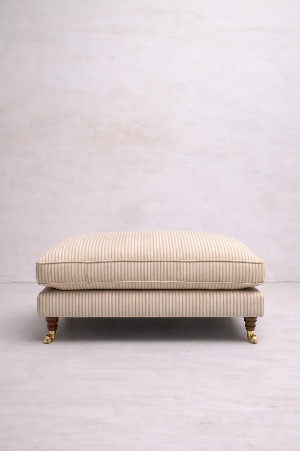 Heritage Stripe Lounge Seating Range Beaconsfield - Image 23