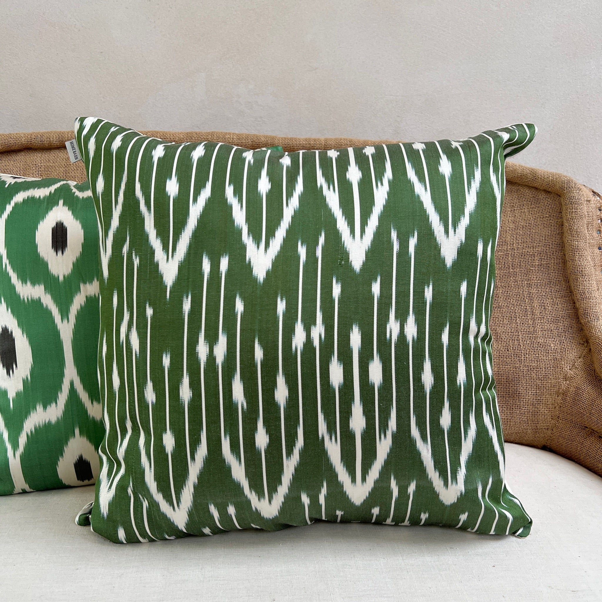 Ikat silk cushion | Shoyi green - Image 4