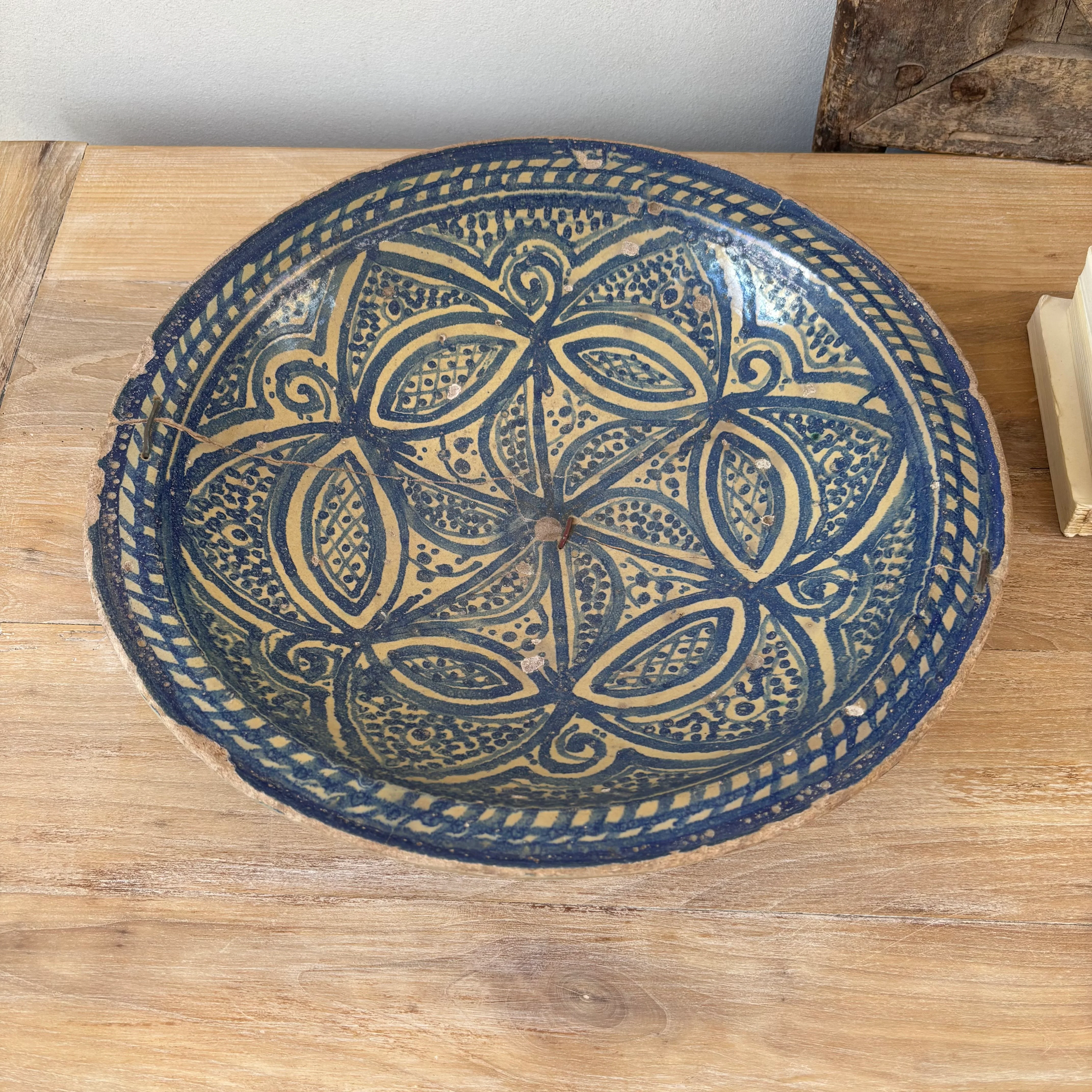 Jama Antique Safi Plate | Sofia - Image 4