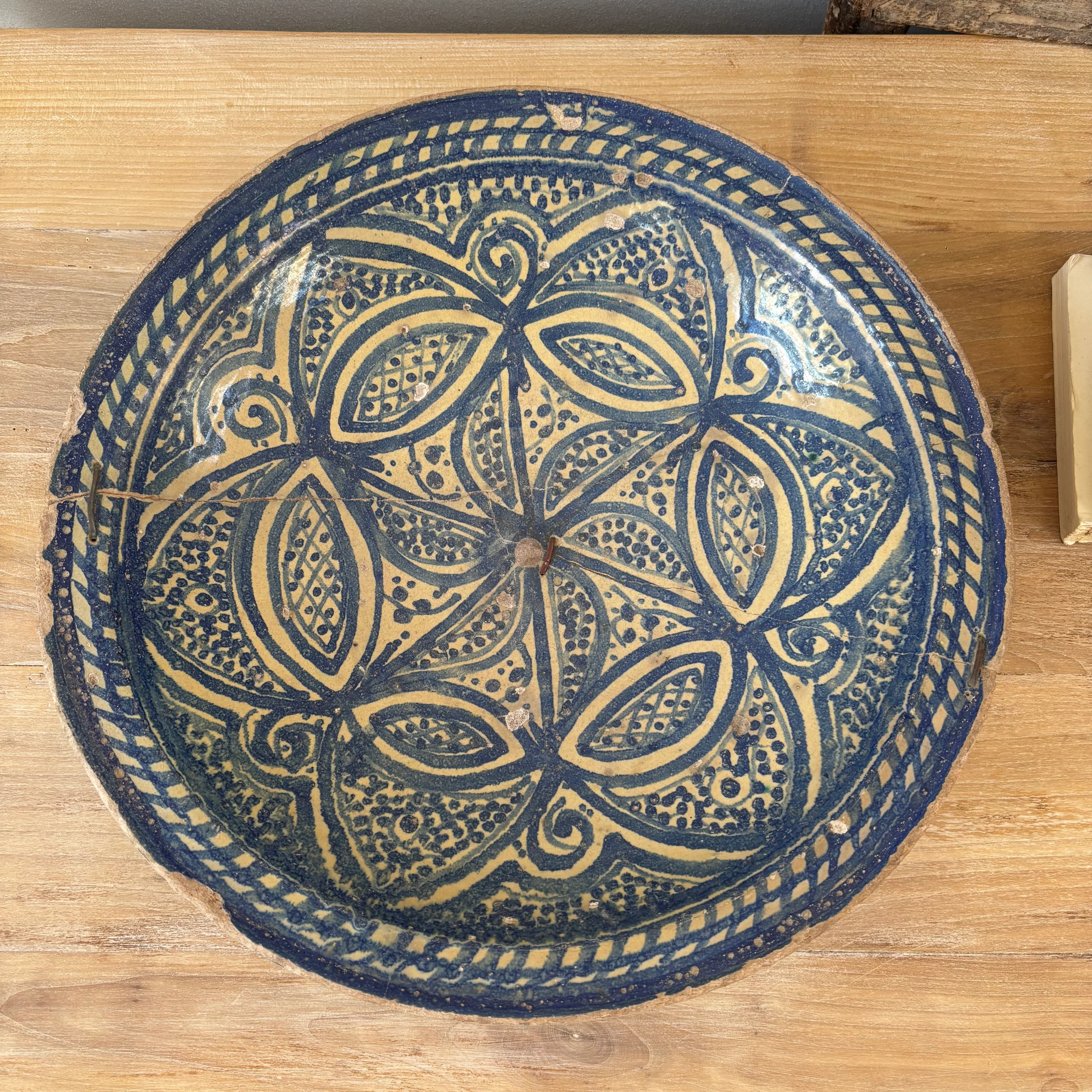 Jama Antique Safi Plate | Sofia - Image 5