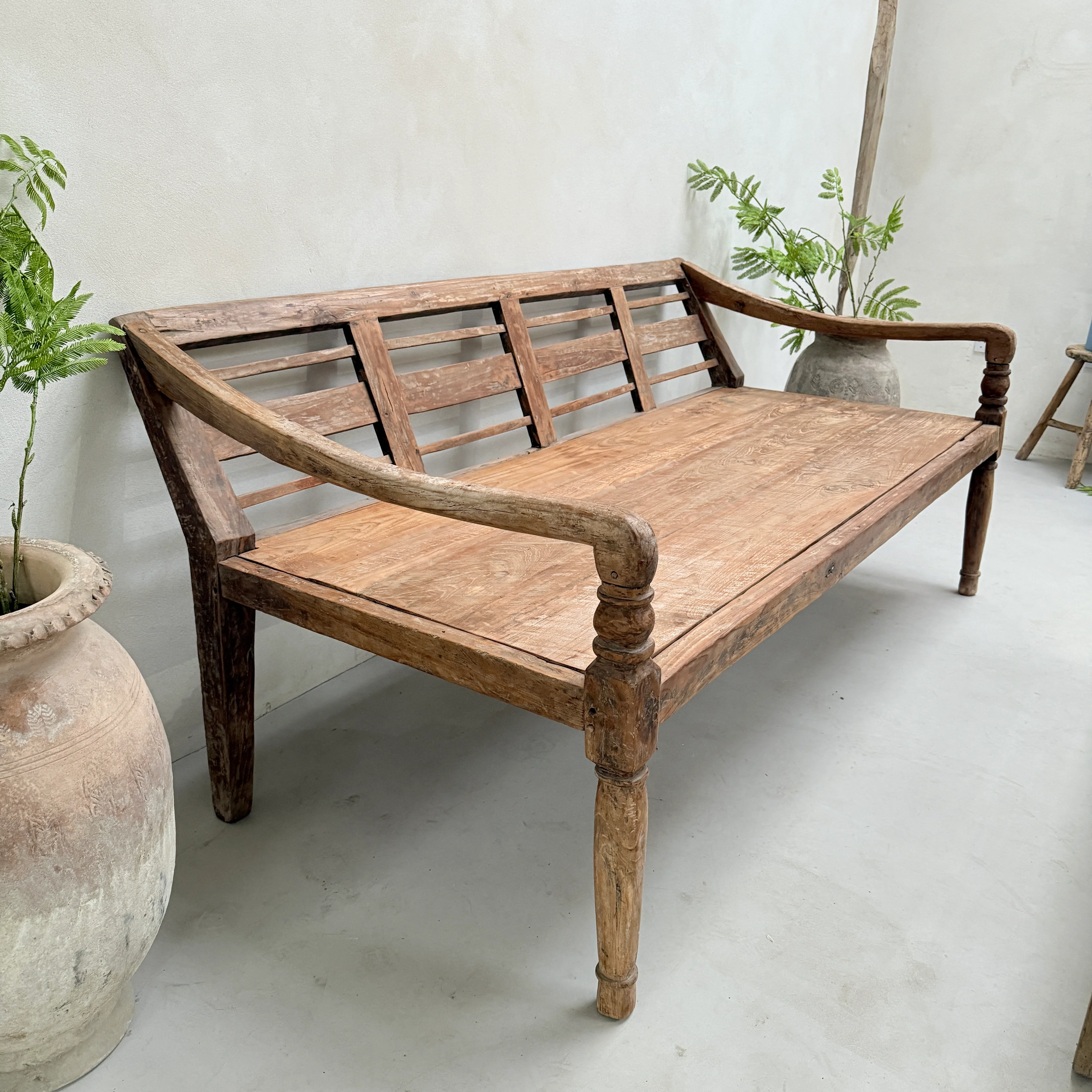 Large antique hand carved wooden Daybed Bench | Sebastian - Image 4