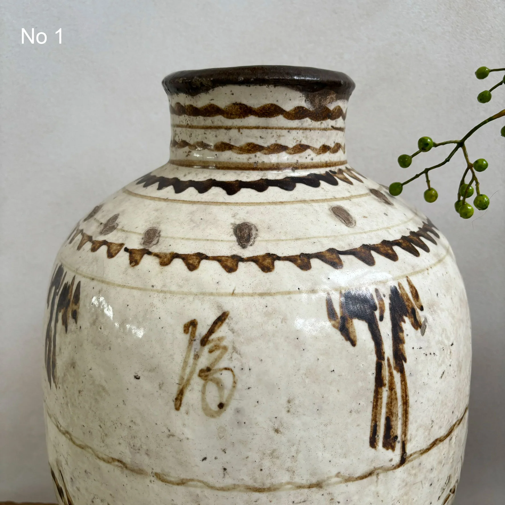 Large Ming Dynasty Pots - Image 5