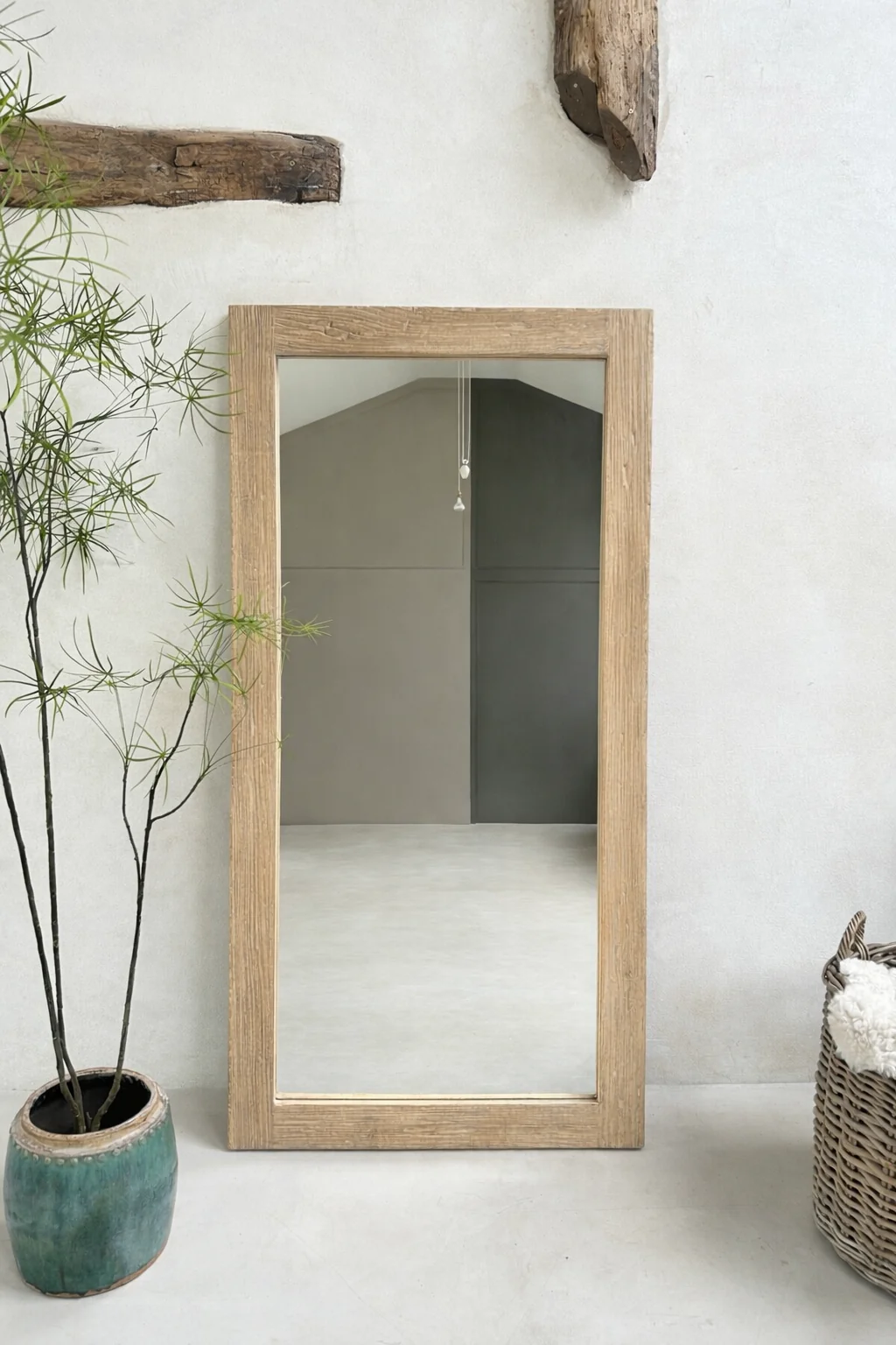 Large rectangular hand-carved elm mirror | Aurelia - Image 2