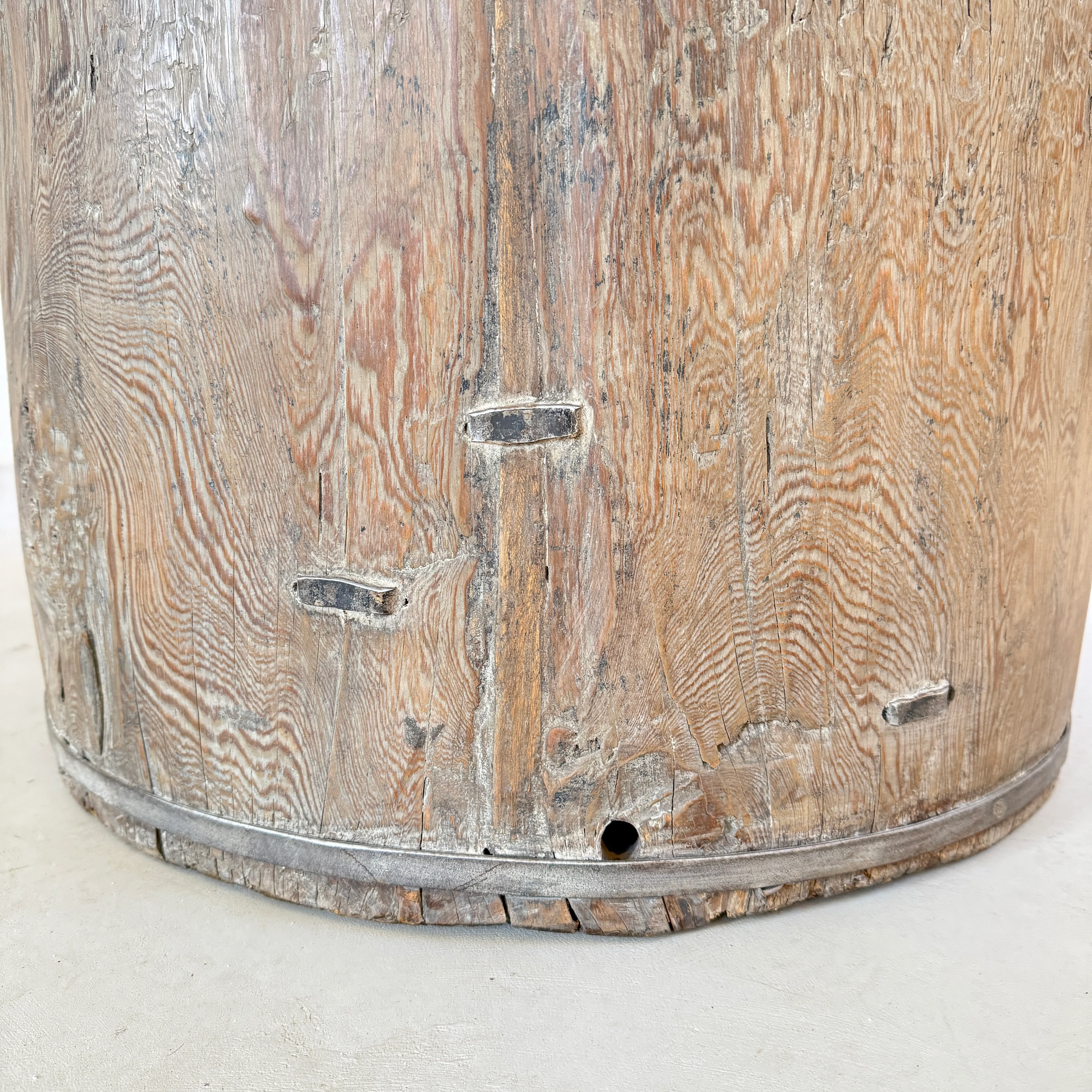 Rustic Timber Round Dining Table | Harrogate - Image 9