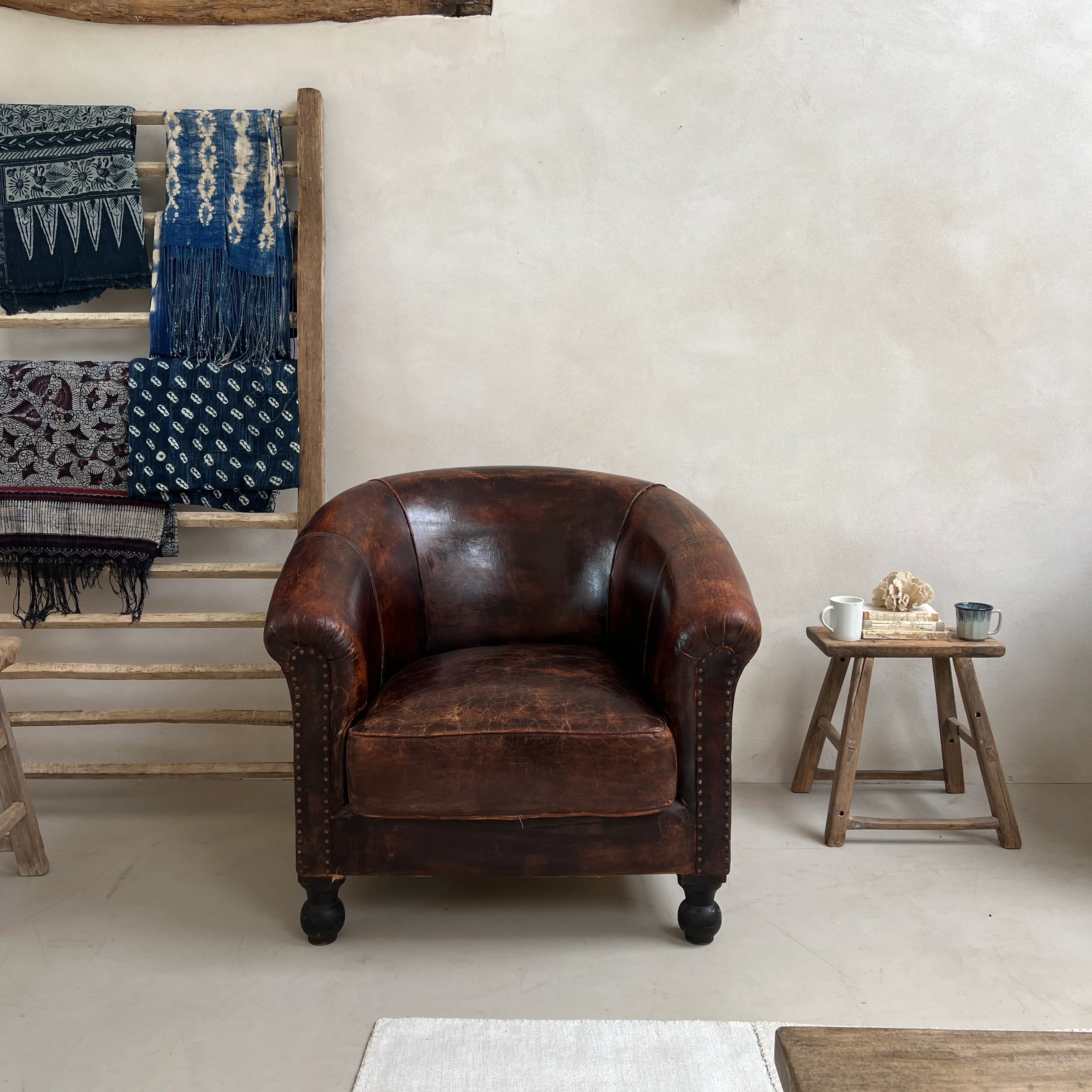 Large Vintage Leather Club Chair - Image 12